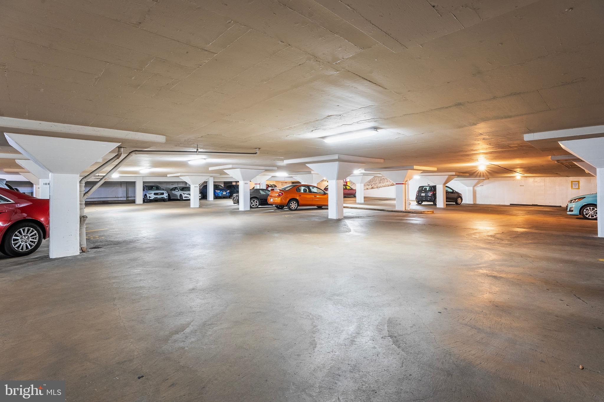 3601 Greenway #908