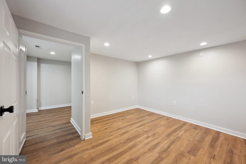 3314 Woodstock Ave