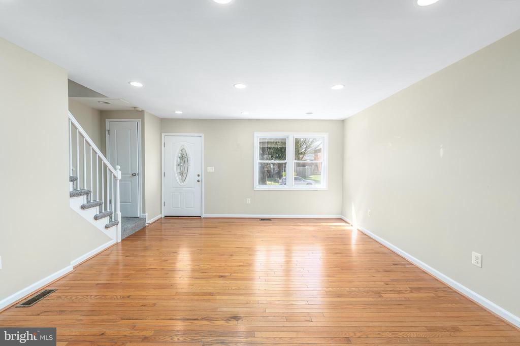1518 Stonewood Rd