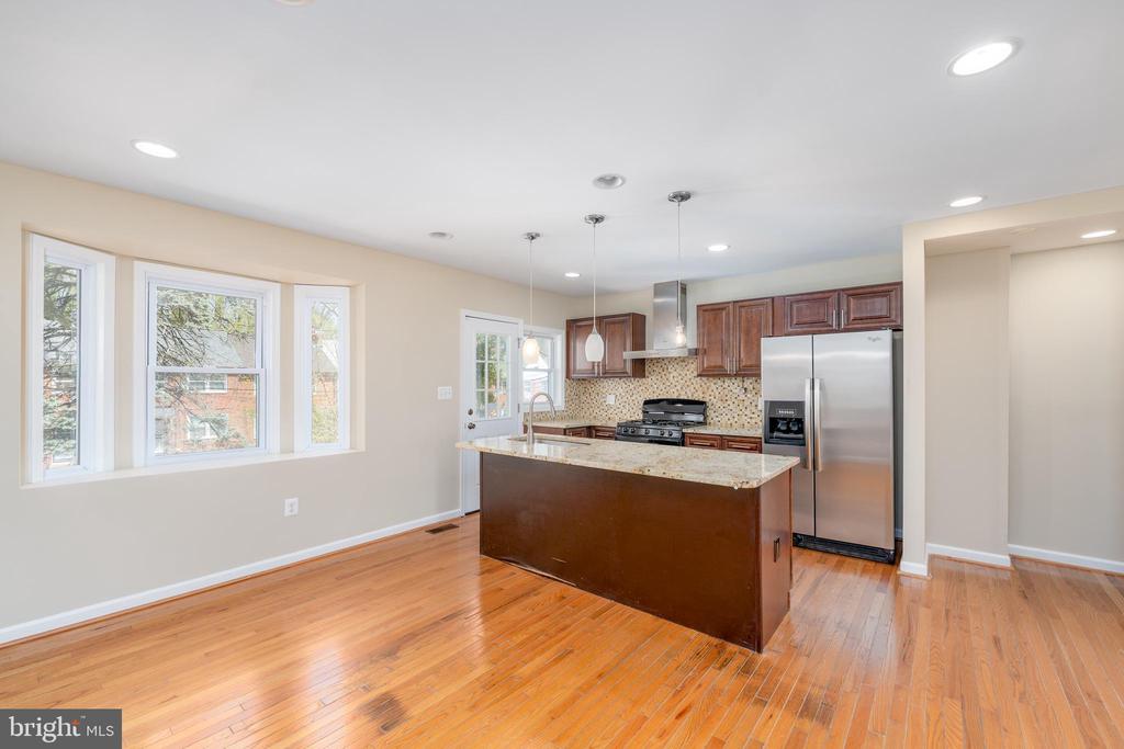 1518 Stonewood Rd