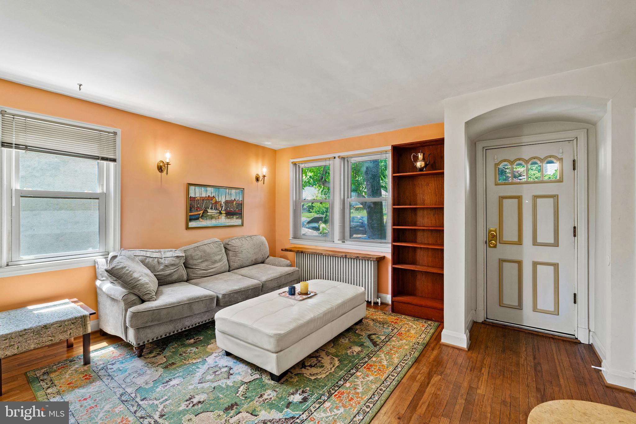 5937 Benton Heights Ave