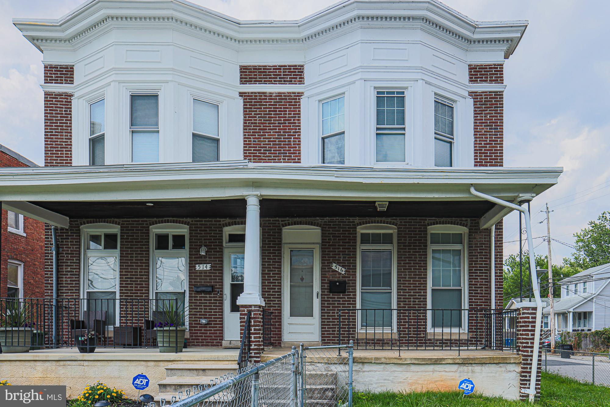 516 WOODBOURNE AVENUE