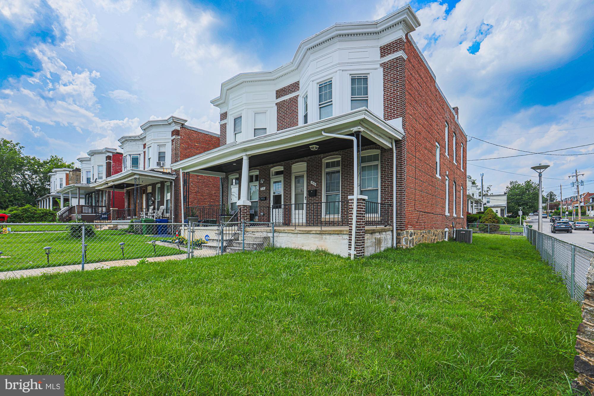 516 WOODBOURNE AVENUE