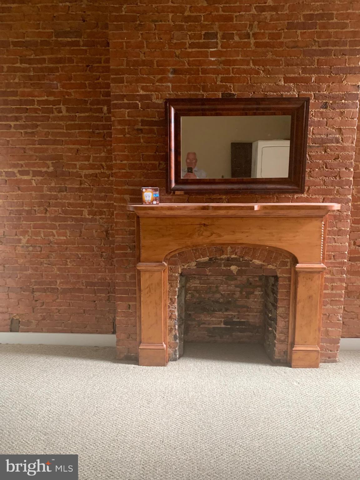 2212 MARYLAND AVENUE