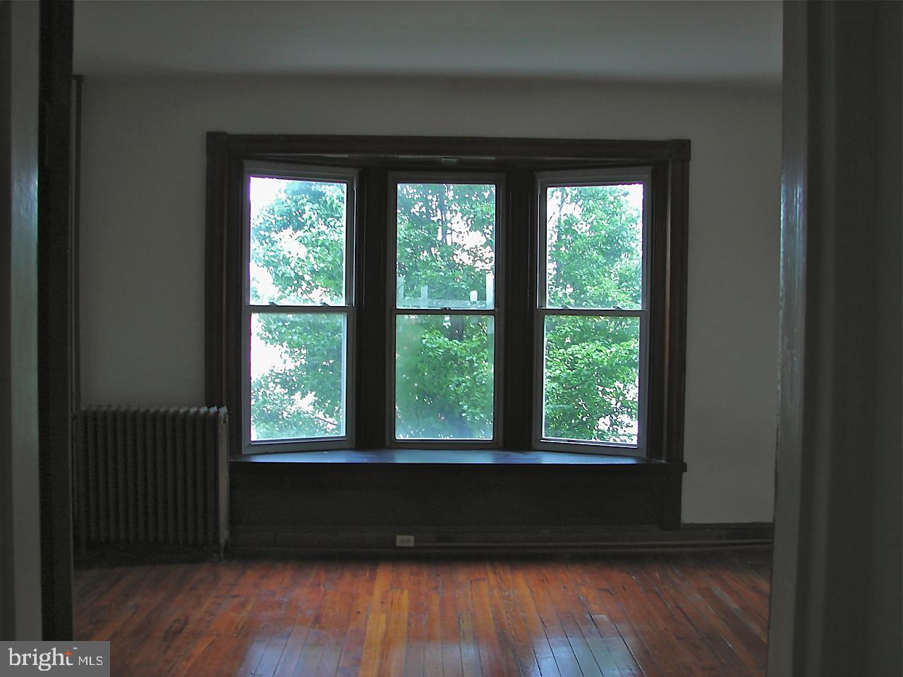 2212 MARYLAND AVENUE