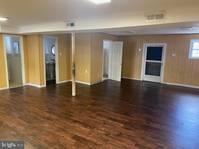 410 Melvin Ave