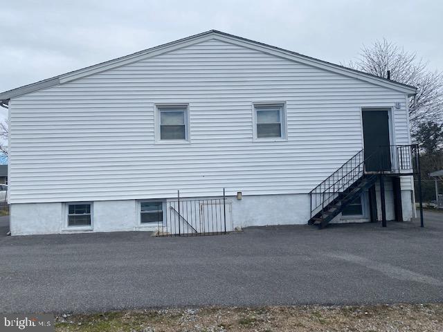 410 Melvin Ave