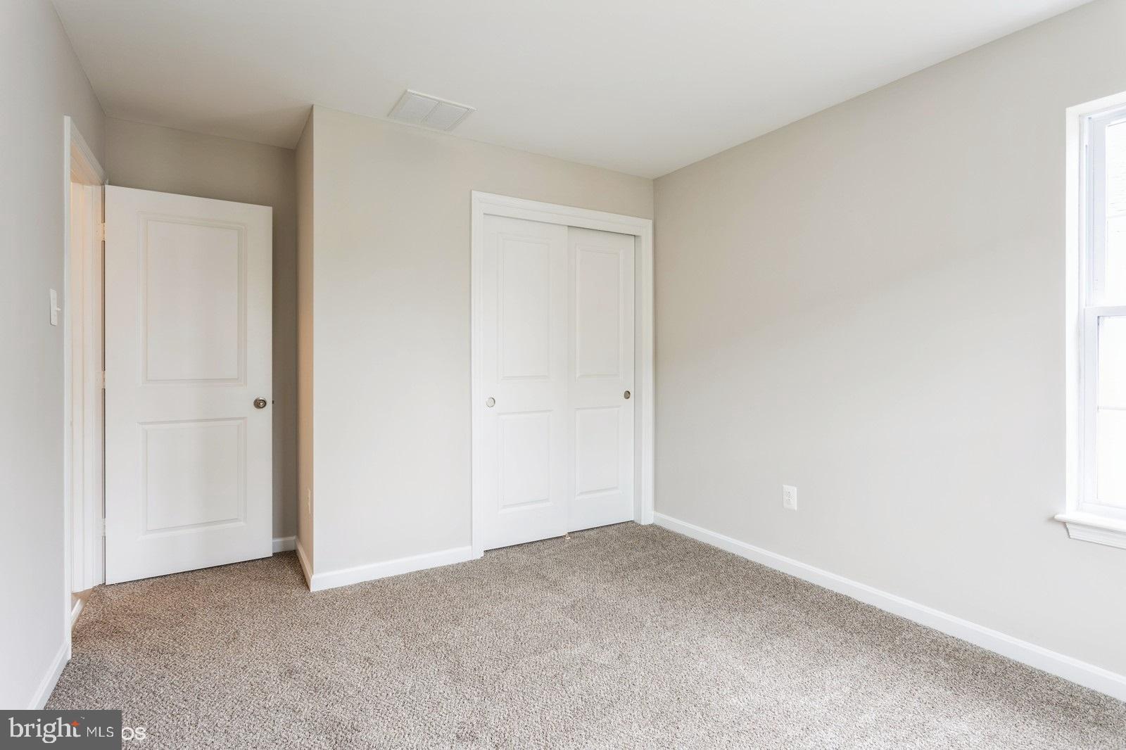 1616 Renaissance Dr