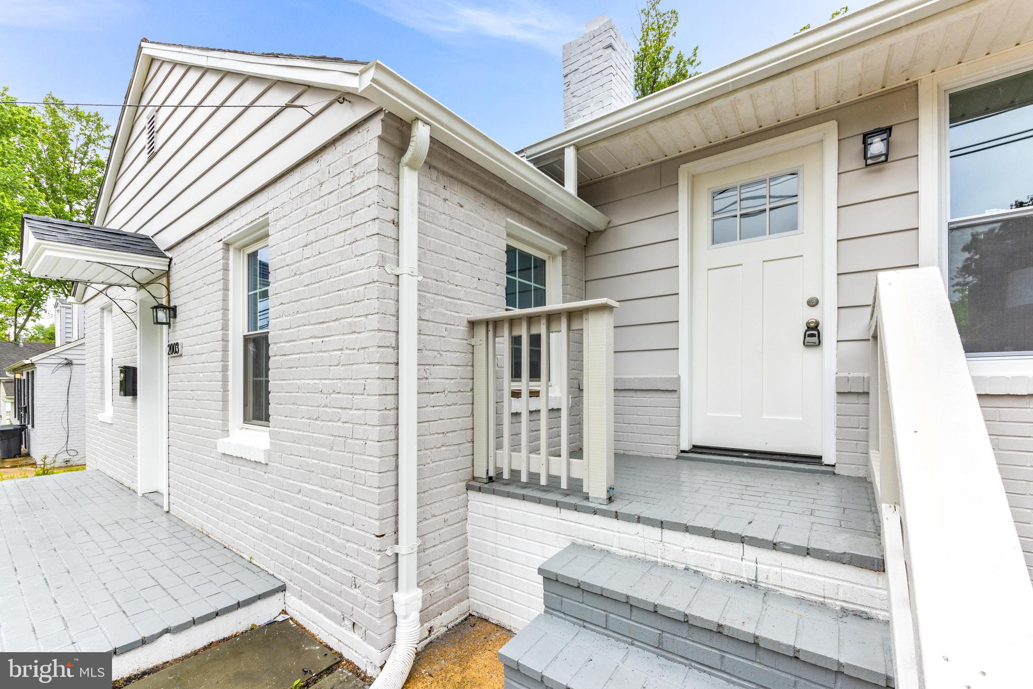 2003 Taylor Ave