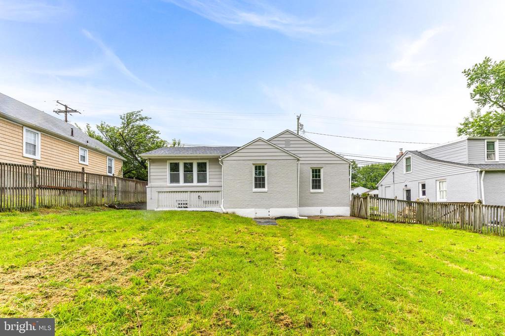2003 Taylor Ave