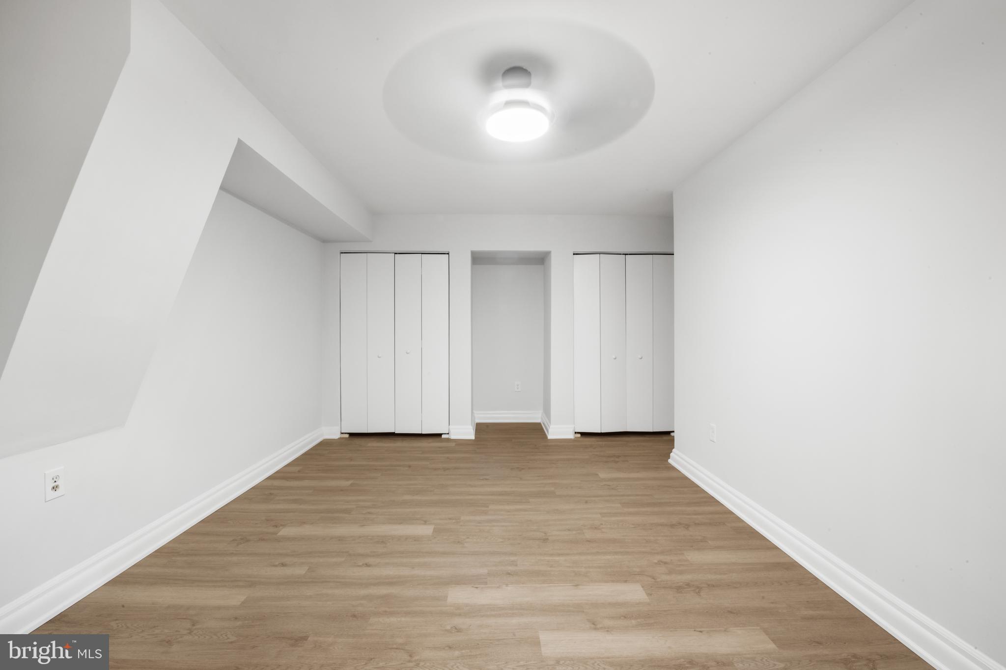 3837 HAMILTON STREET J-102