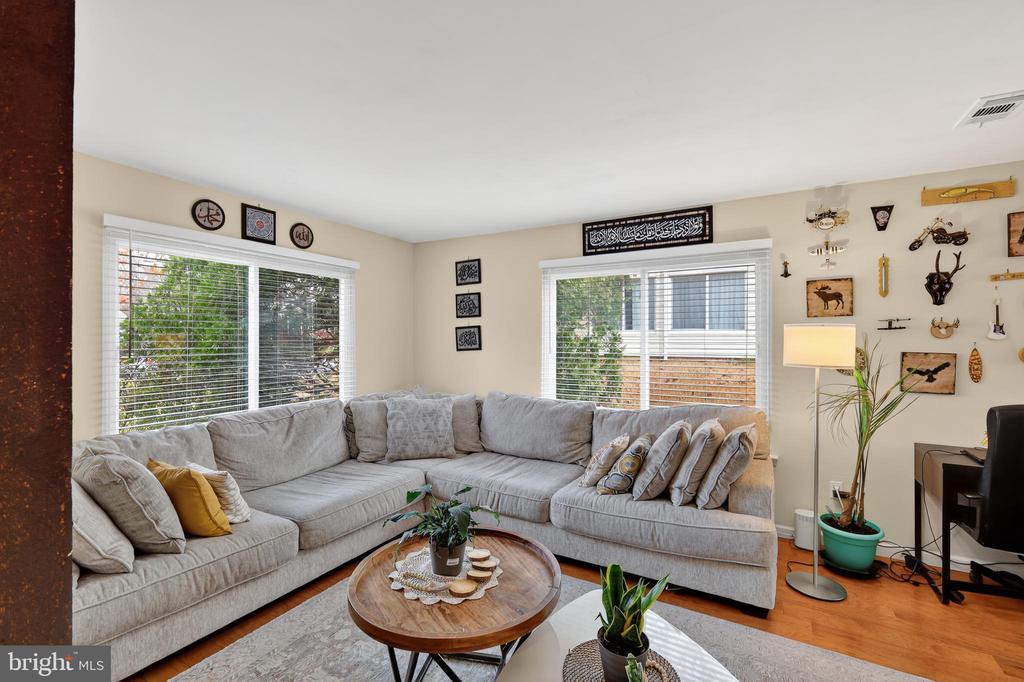 15907 PEACH WALKER DRIVE