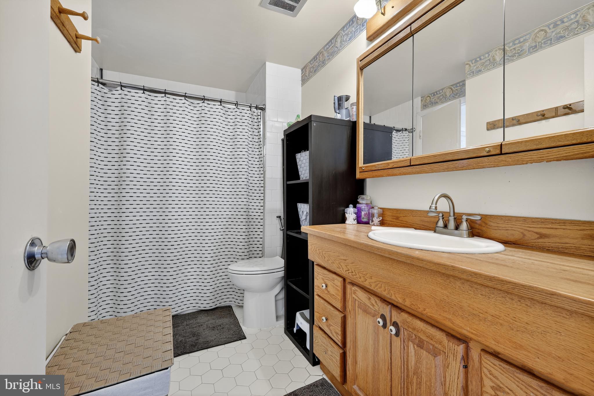 15907 PEACH WALKER DRIVE