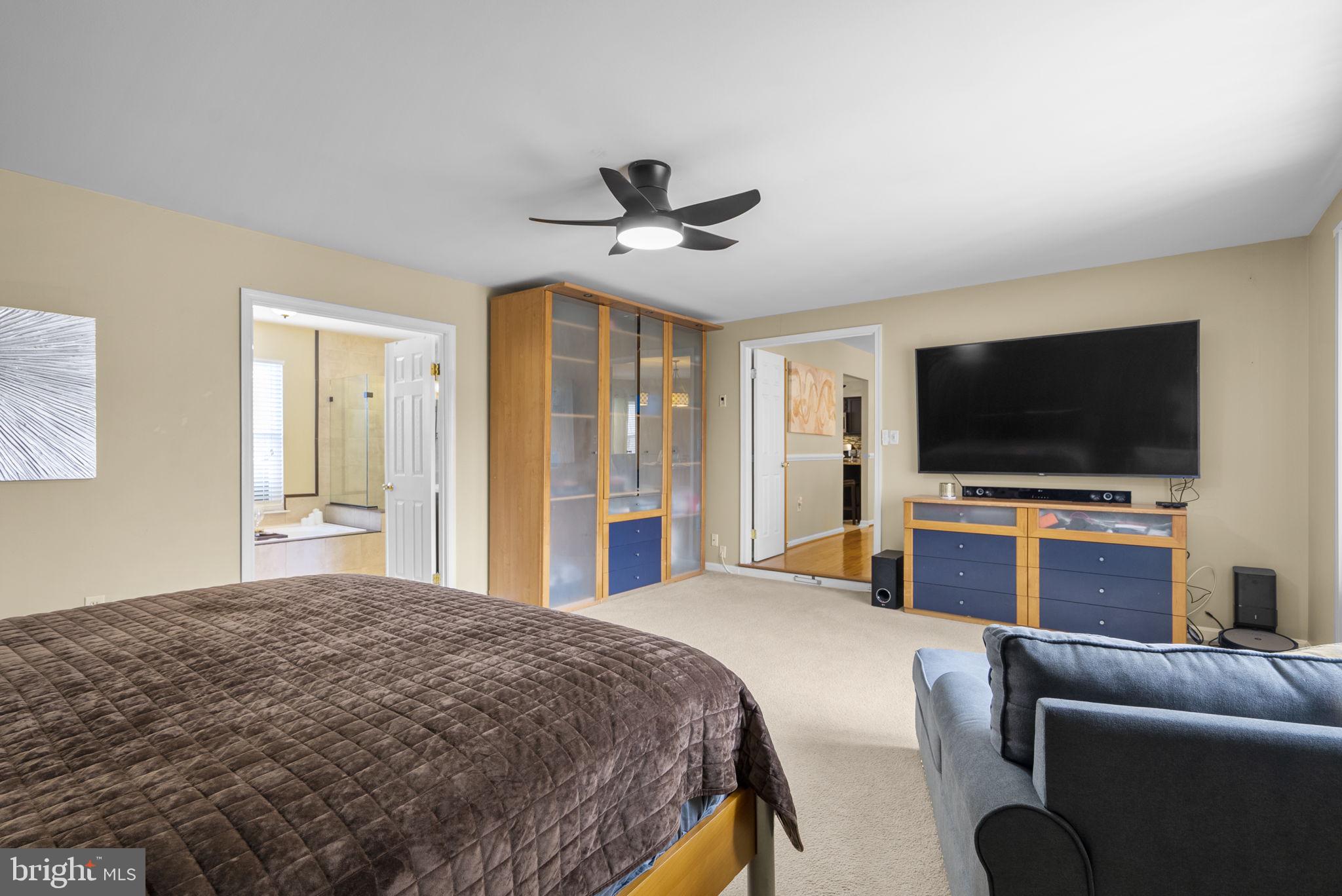 5410 TINKERS CREEK PLACE