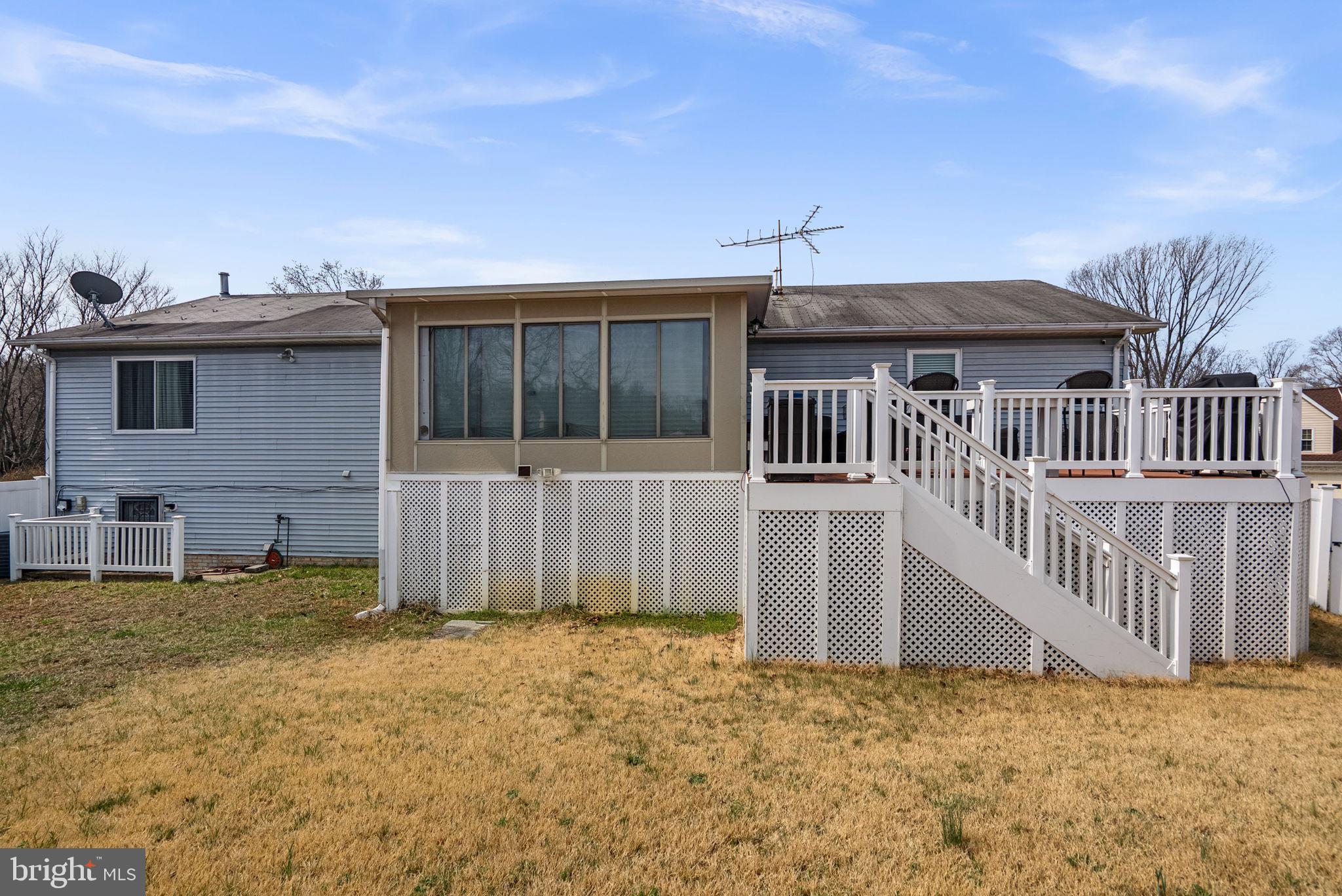 5410 TINKERS CREEK PLACE