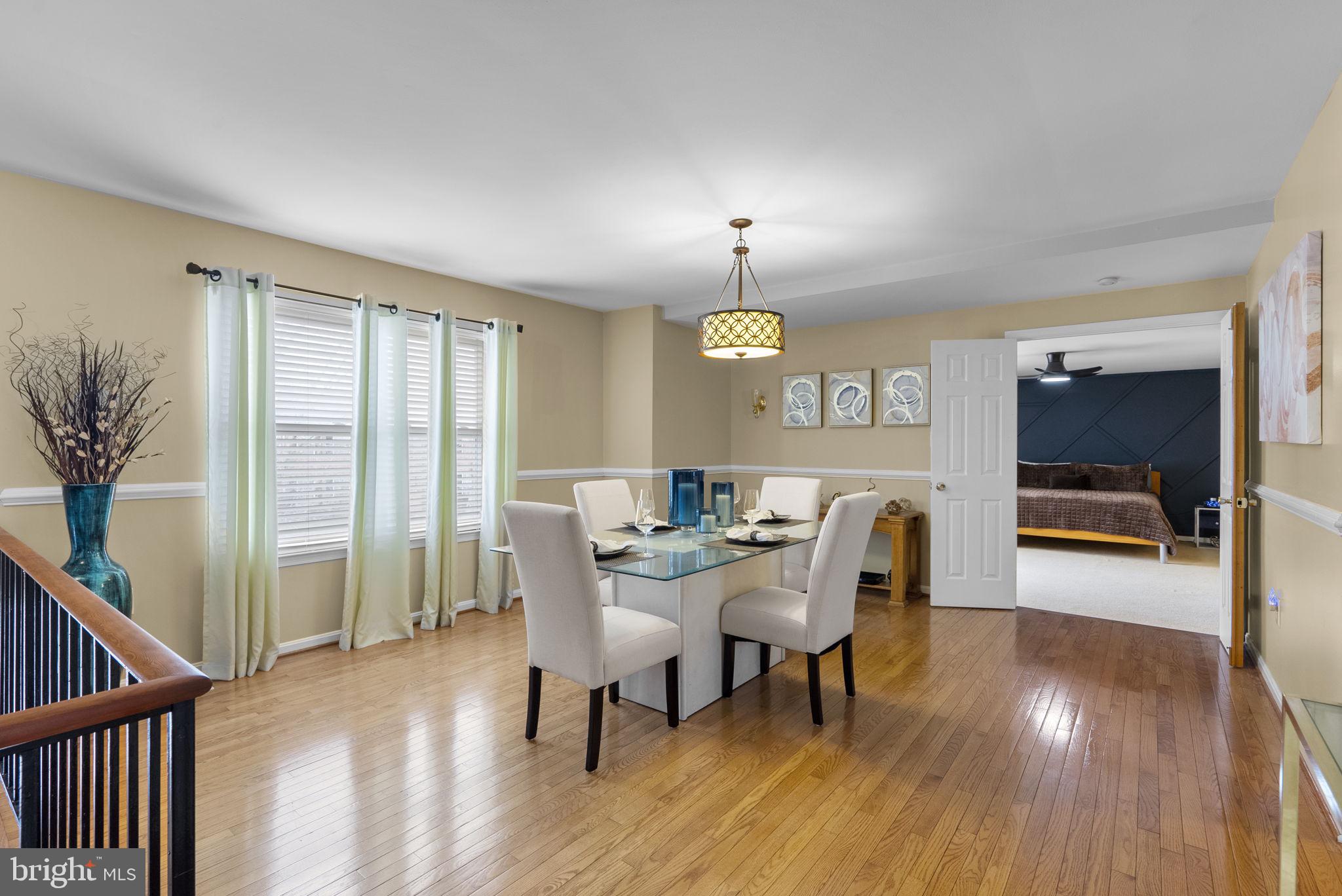 5410 TINKERS CREEK PLACE