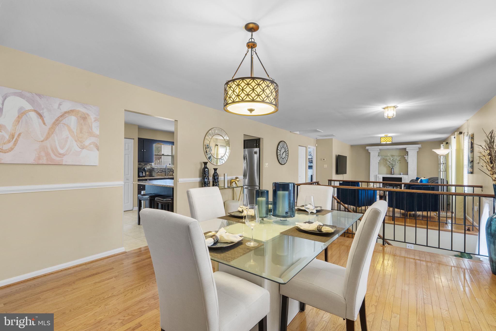 5410 TINKERS CREEK PLACE