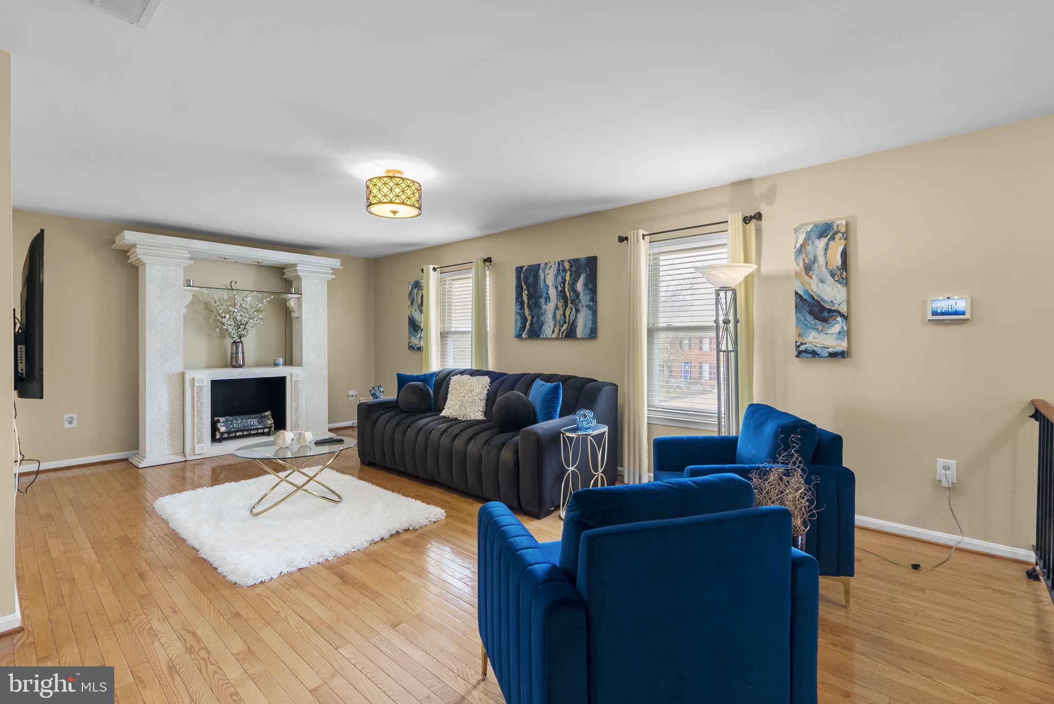 5410 TINKERS CREEK PLACE