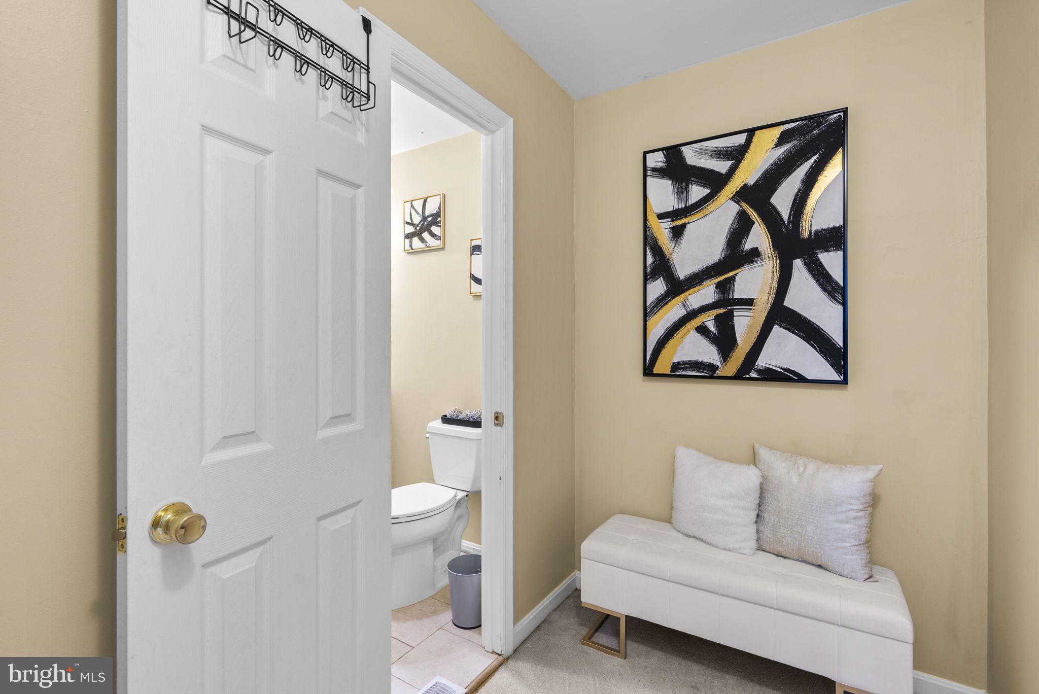 5410 TINKERS CREEK PLACE