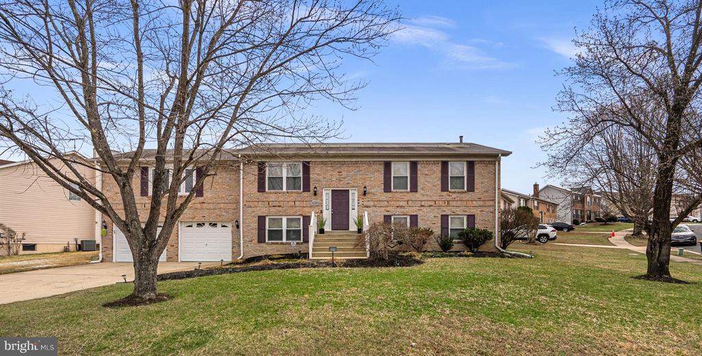 5410 TINKERS CREEK PLACE