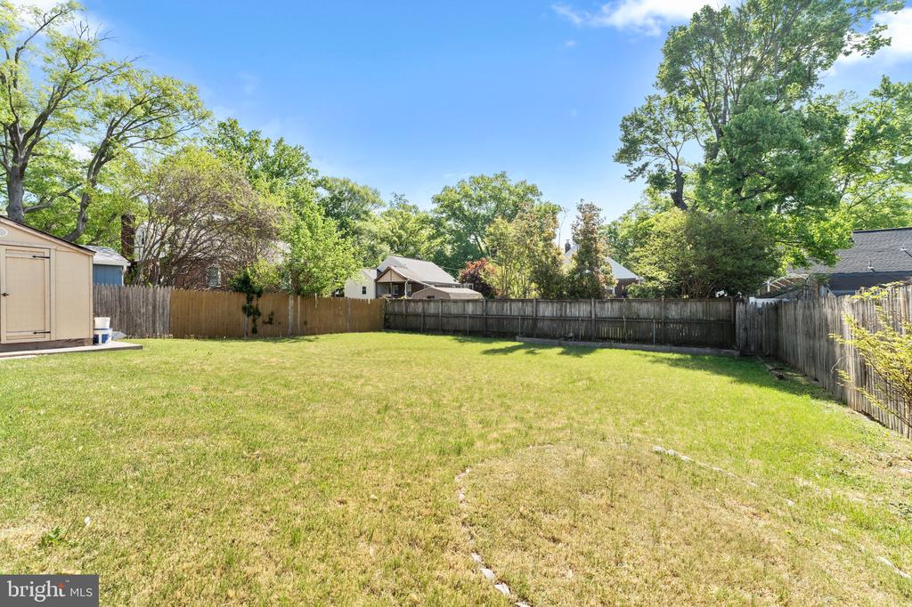 5615 QUEENS CHAPEL ROAD