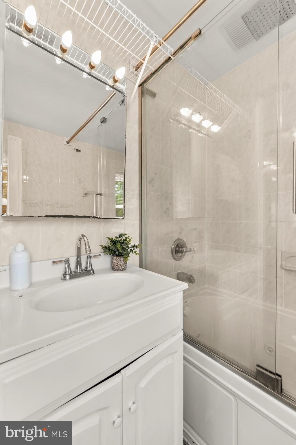 5615 QUEENS CHAPEL ROAD