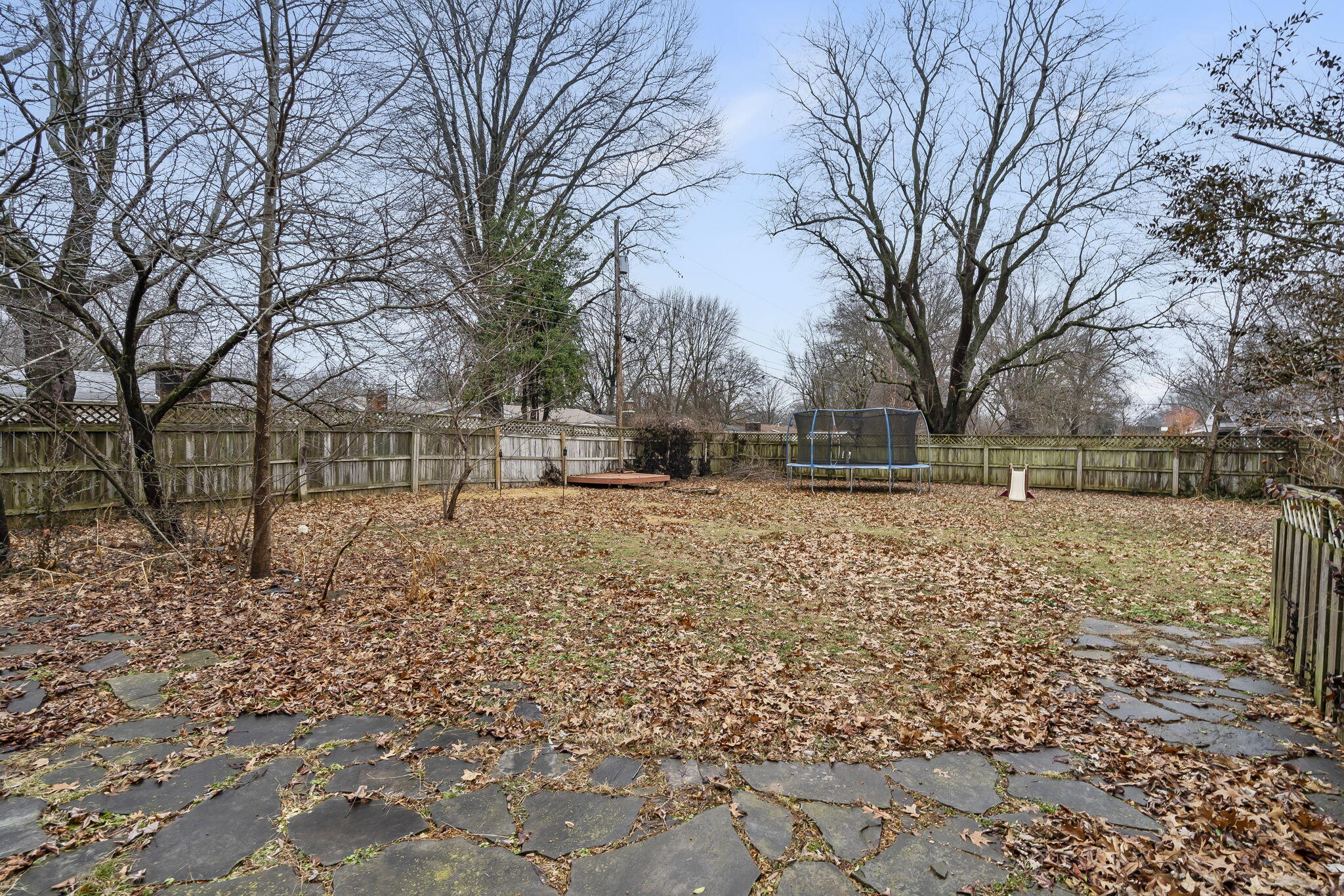 1106 E Seminole Street