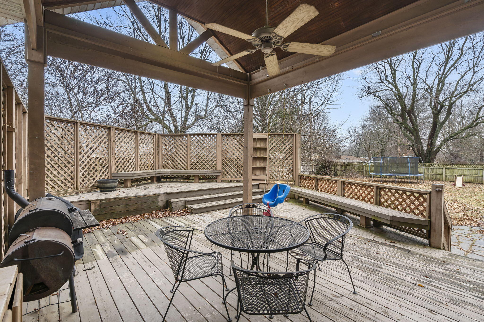 1106 E Seminole Street