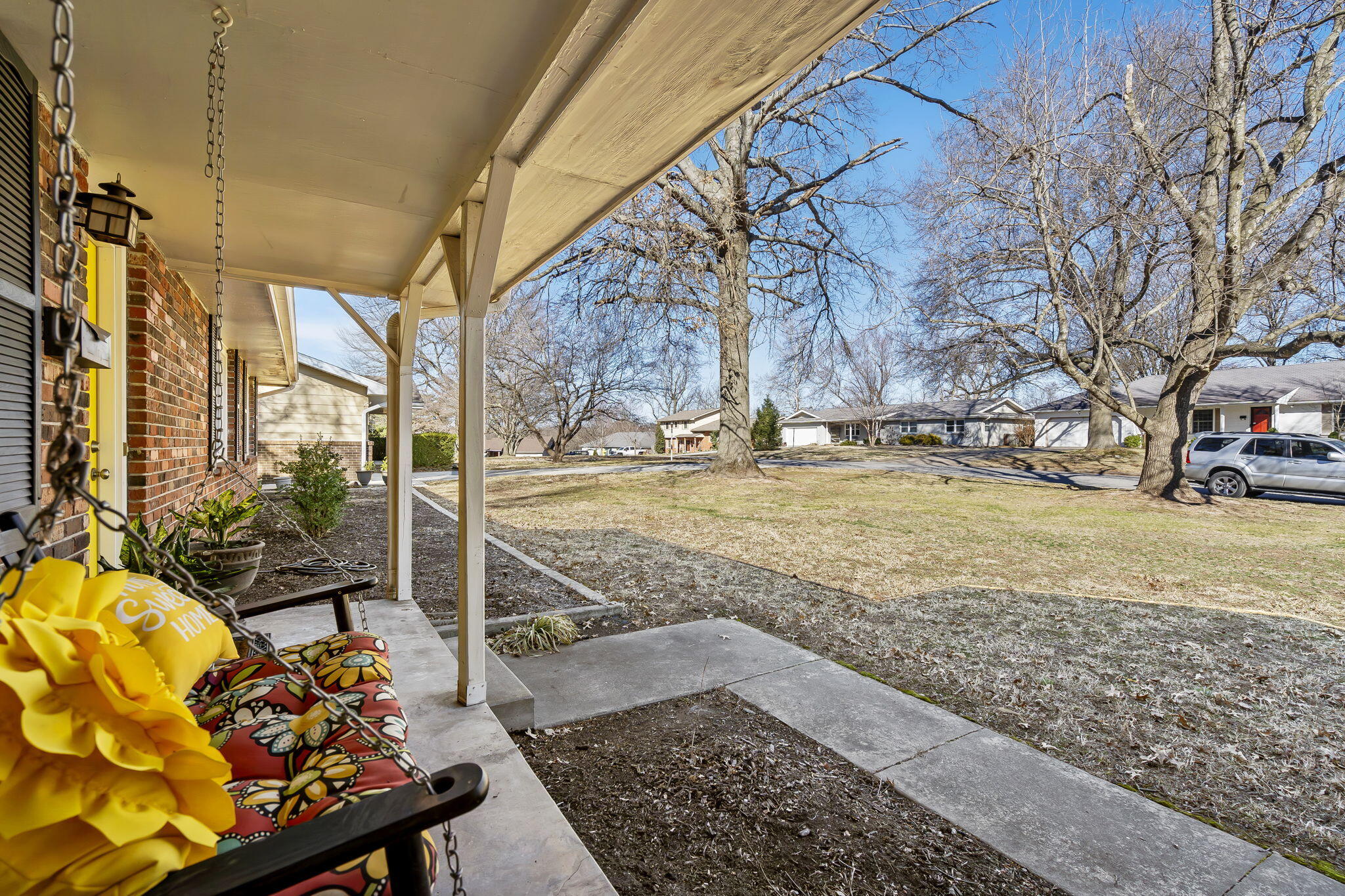 2816 E Imperial Circle