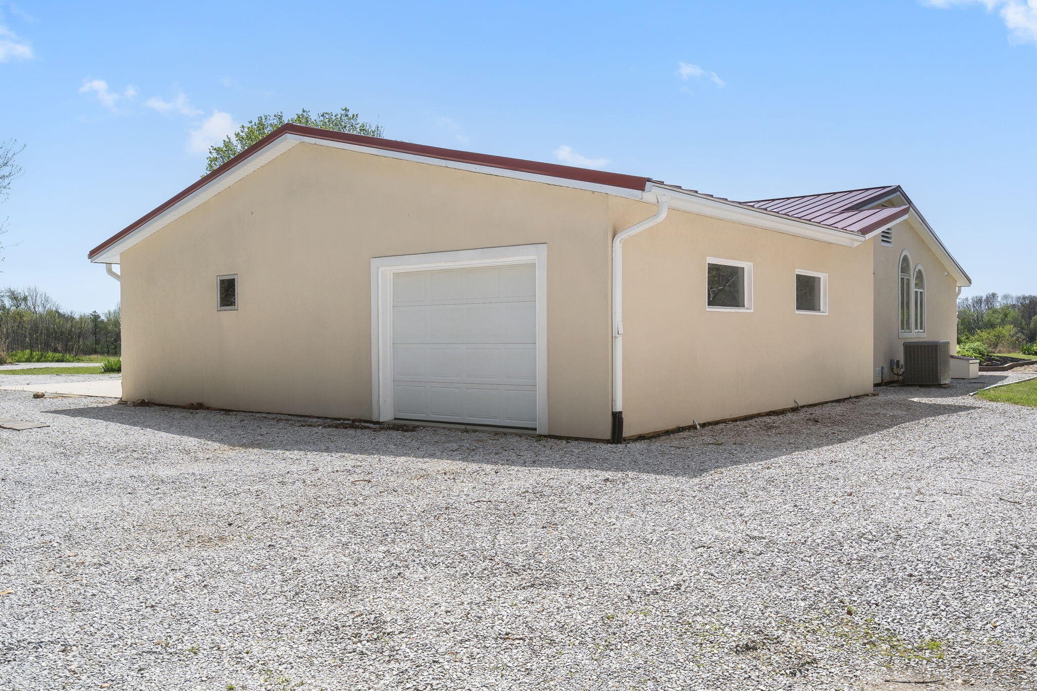 5767 County Lane 274