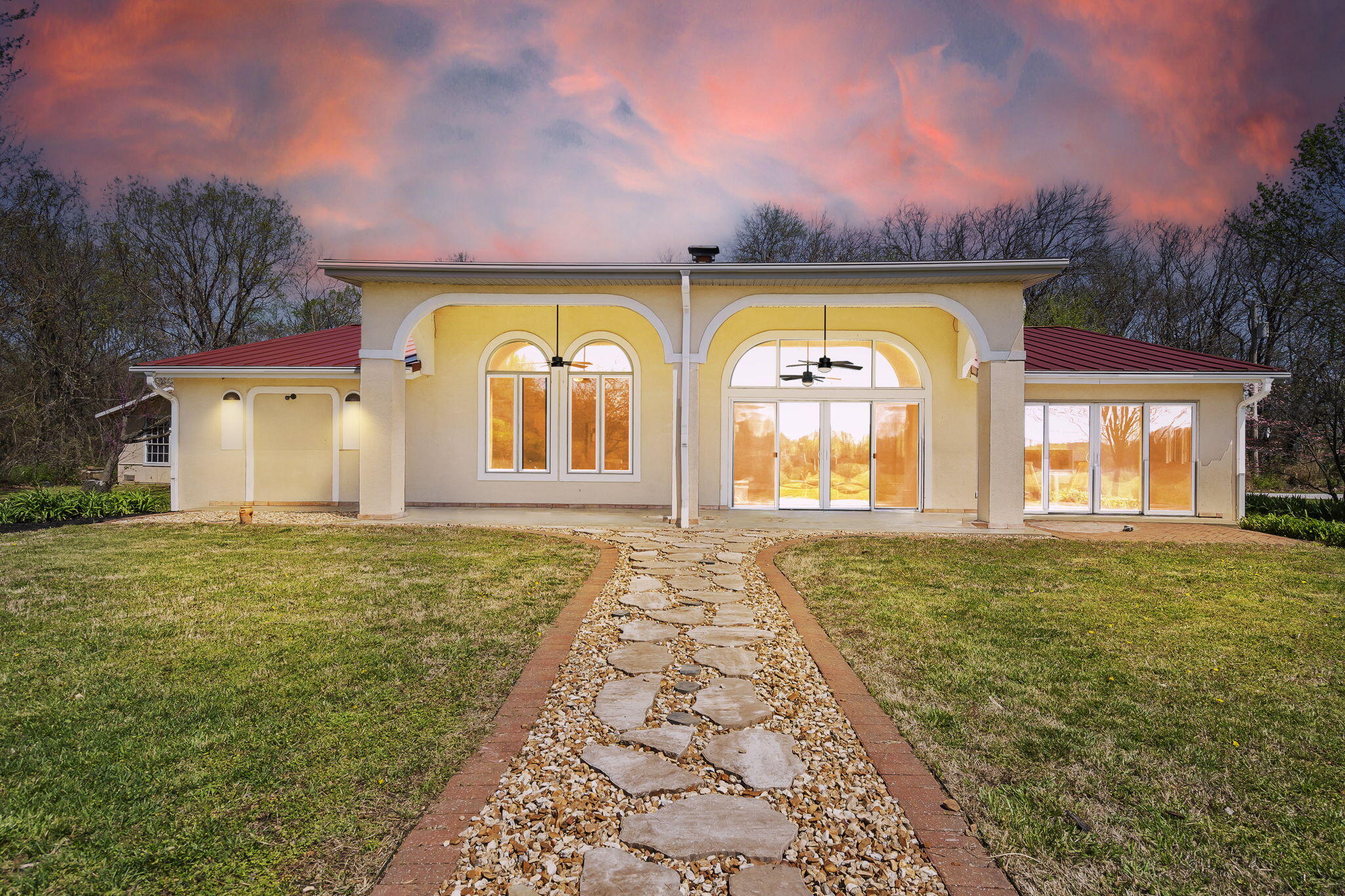 5767 County Lane 274