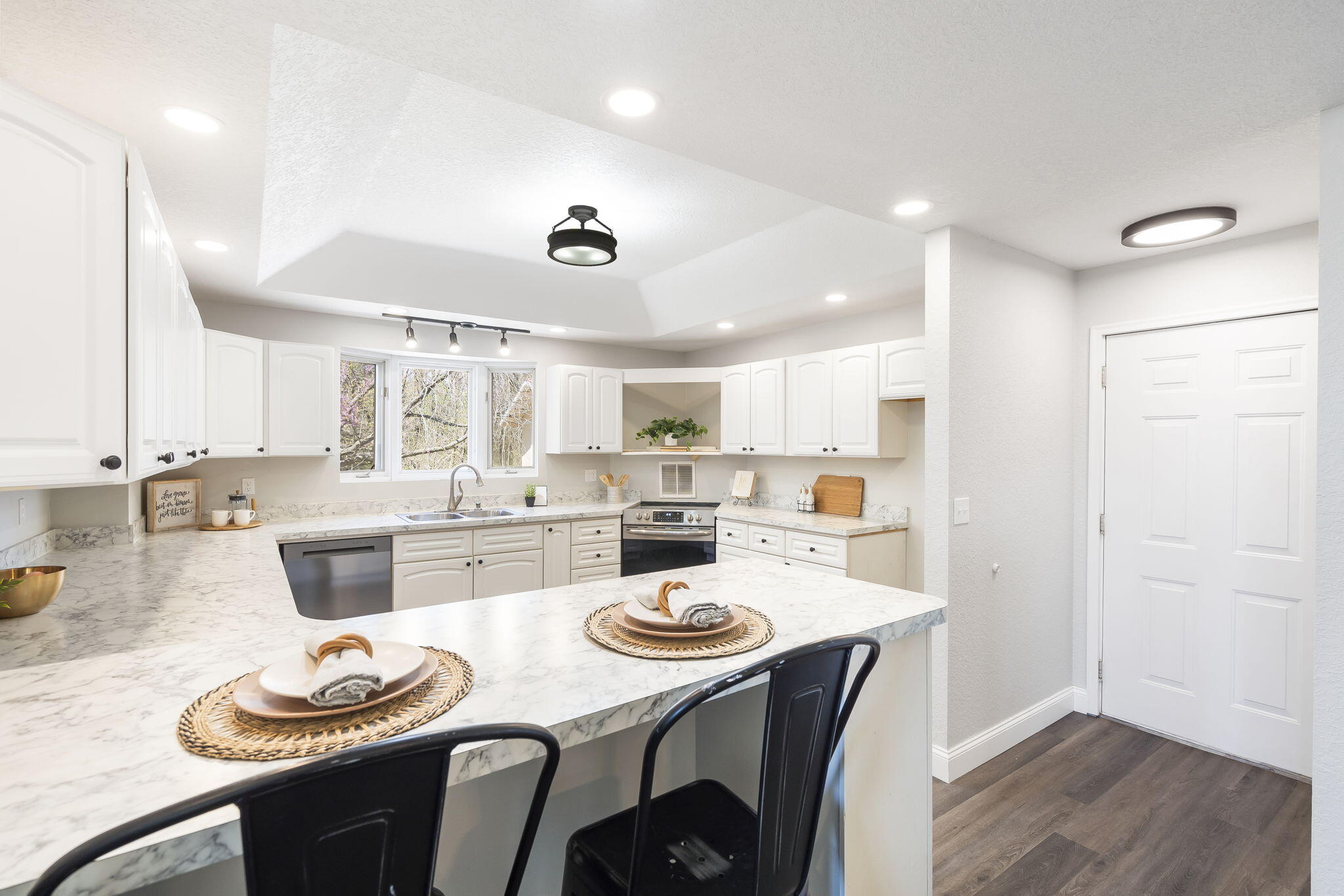 5767 County Lane 274