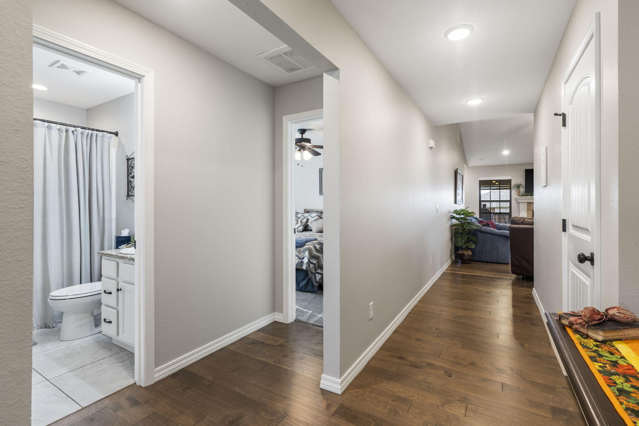 1917 S La Jolla Street