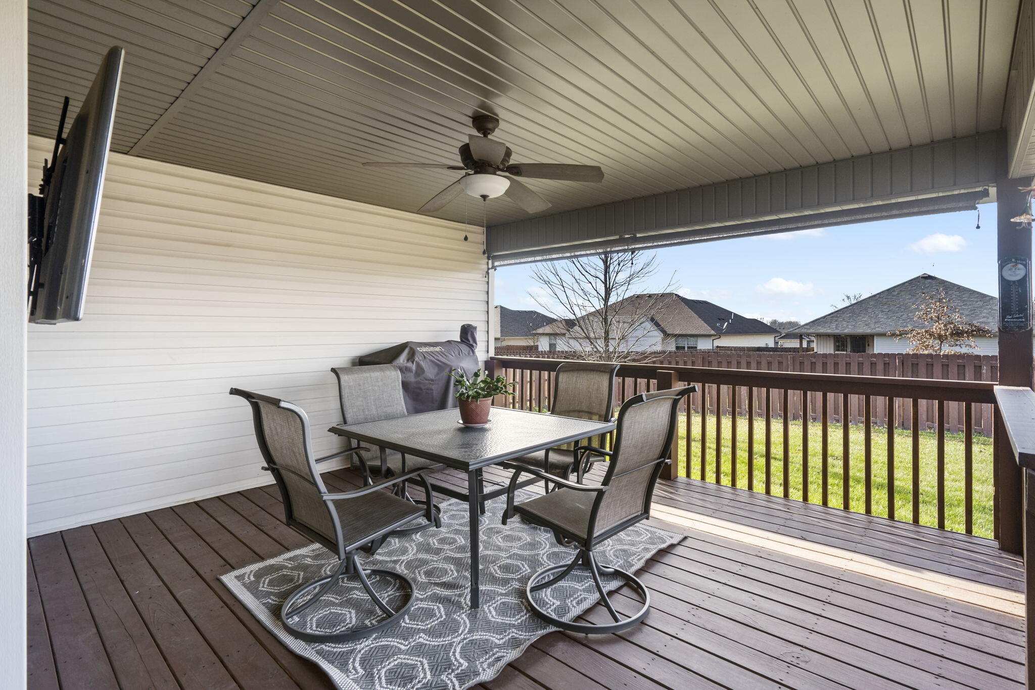 1917 S La Jolla Street