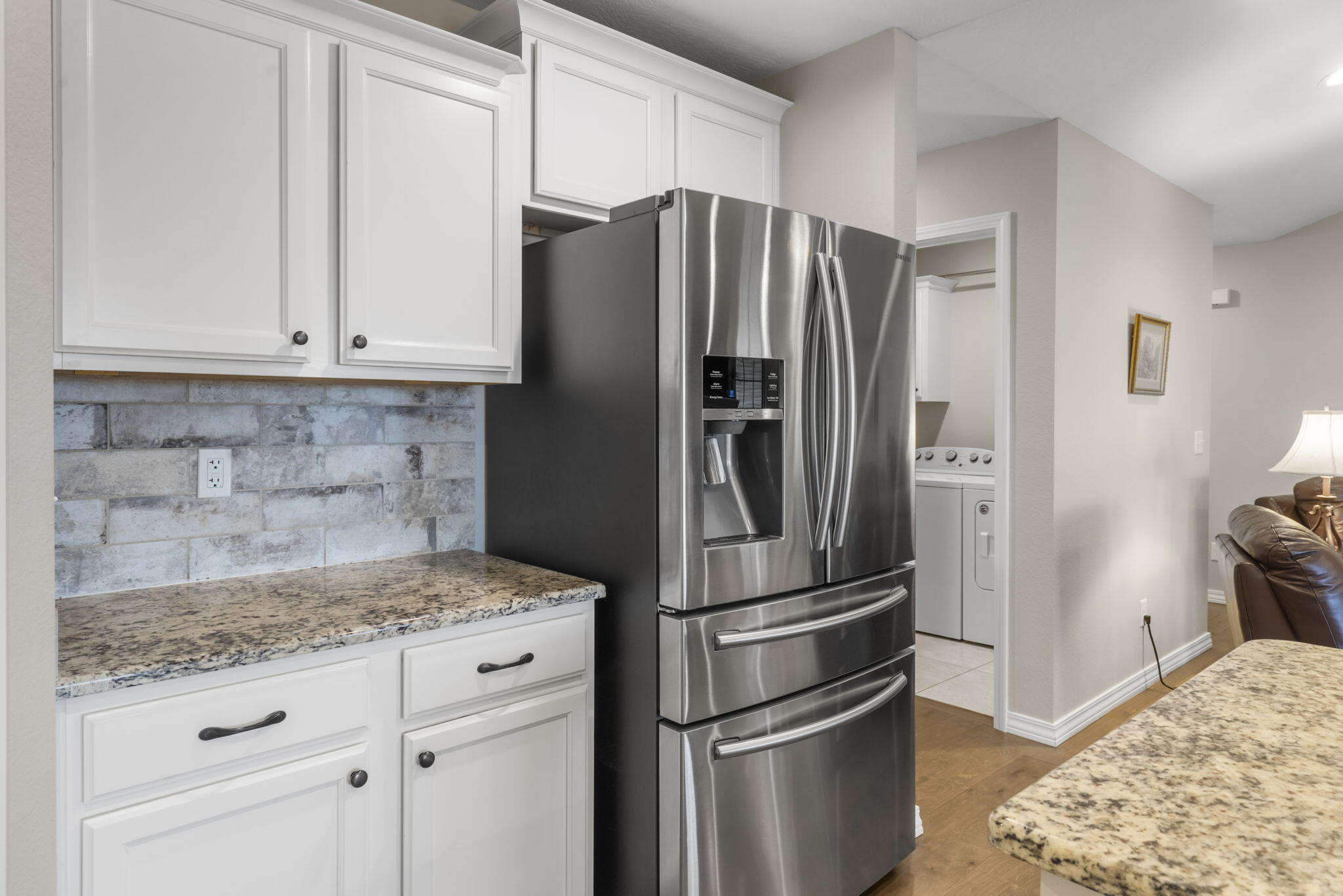 1917 S La Jolla Street