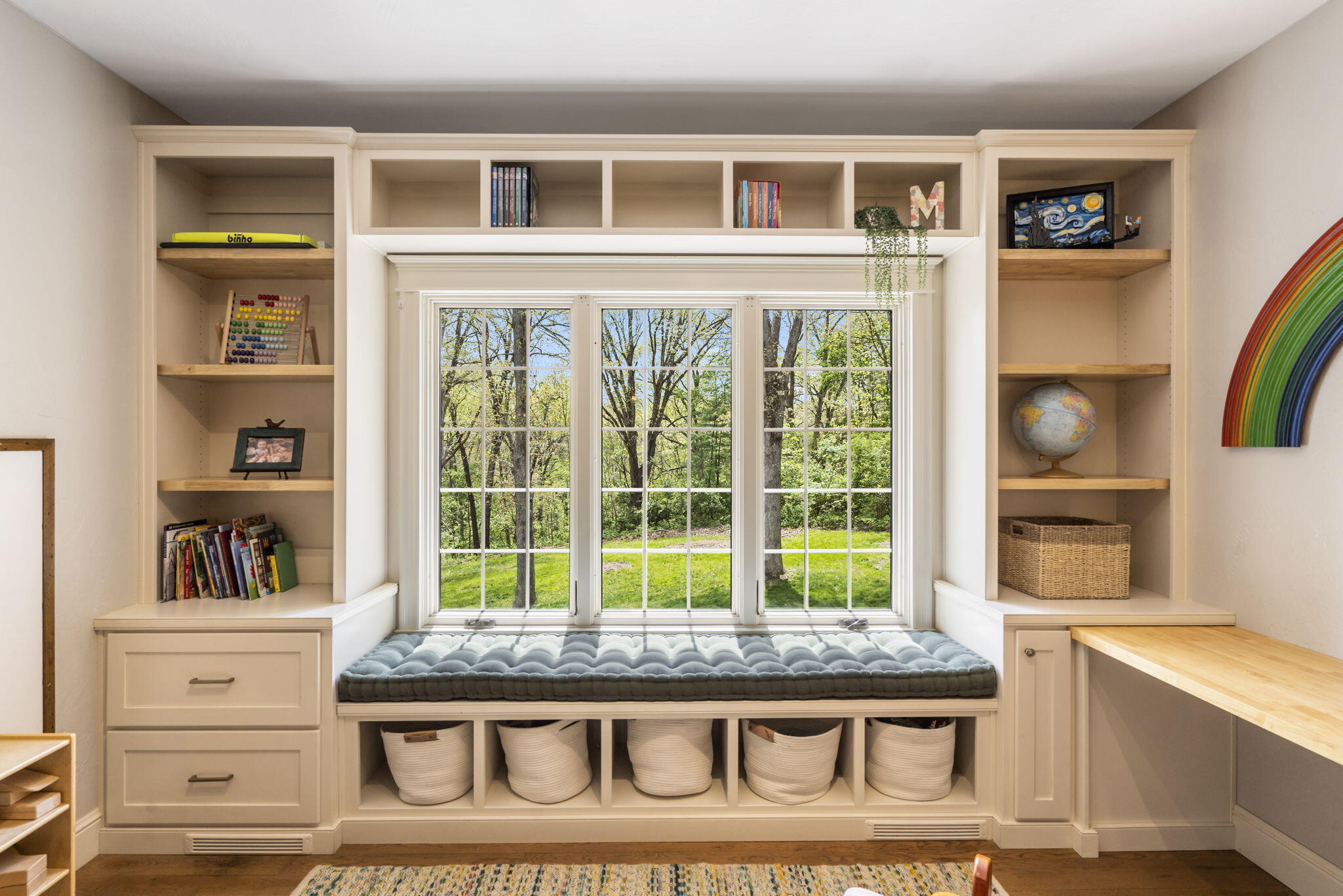 2081 S Emerald Place