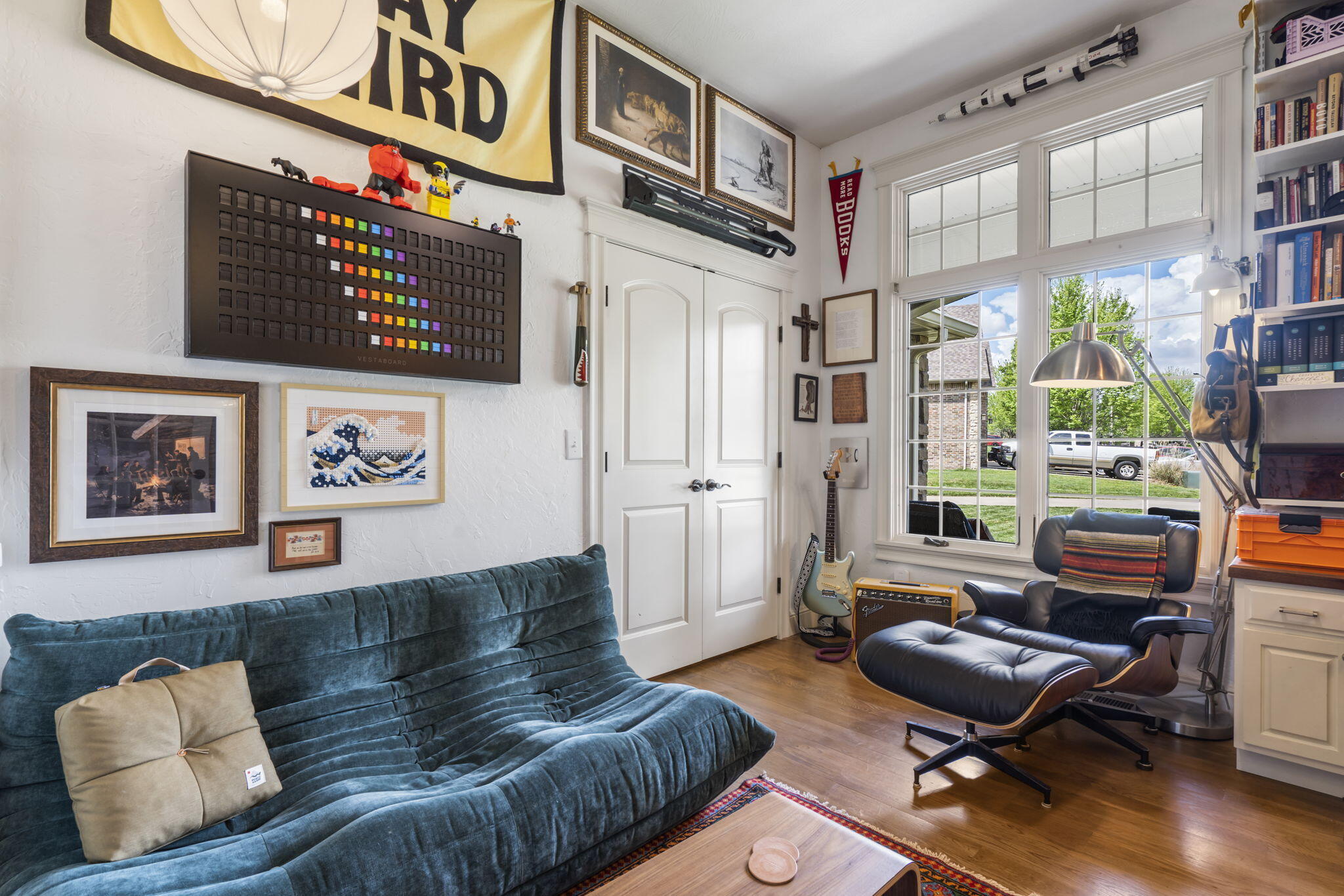 2081 S Emerald Place