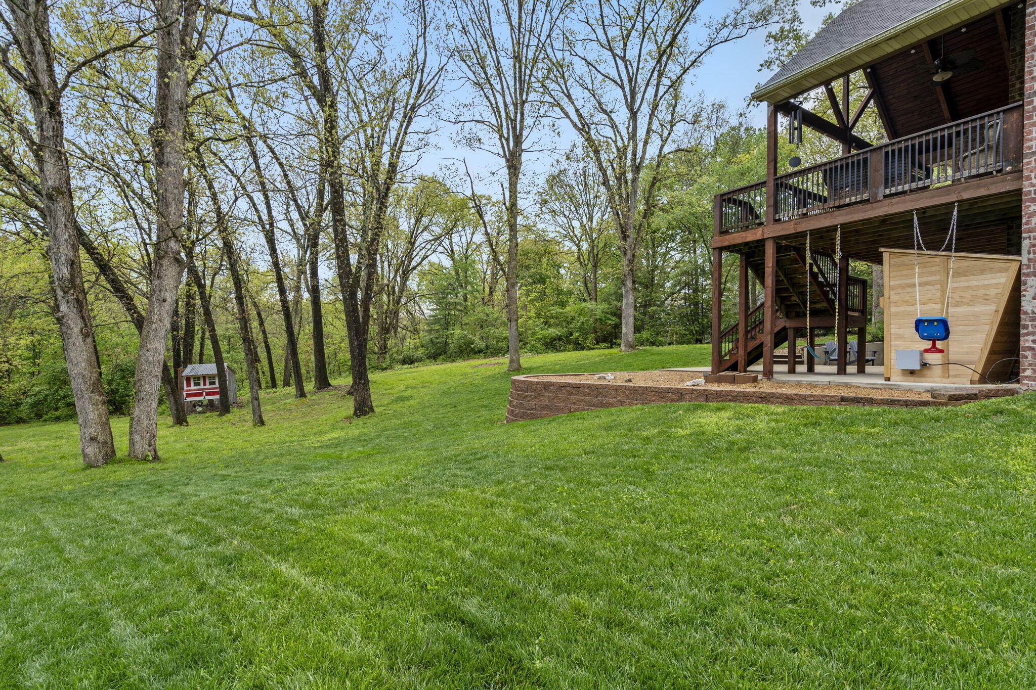 2081 S Emerald Place