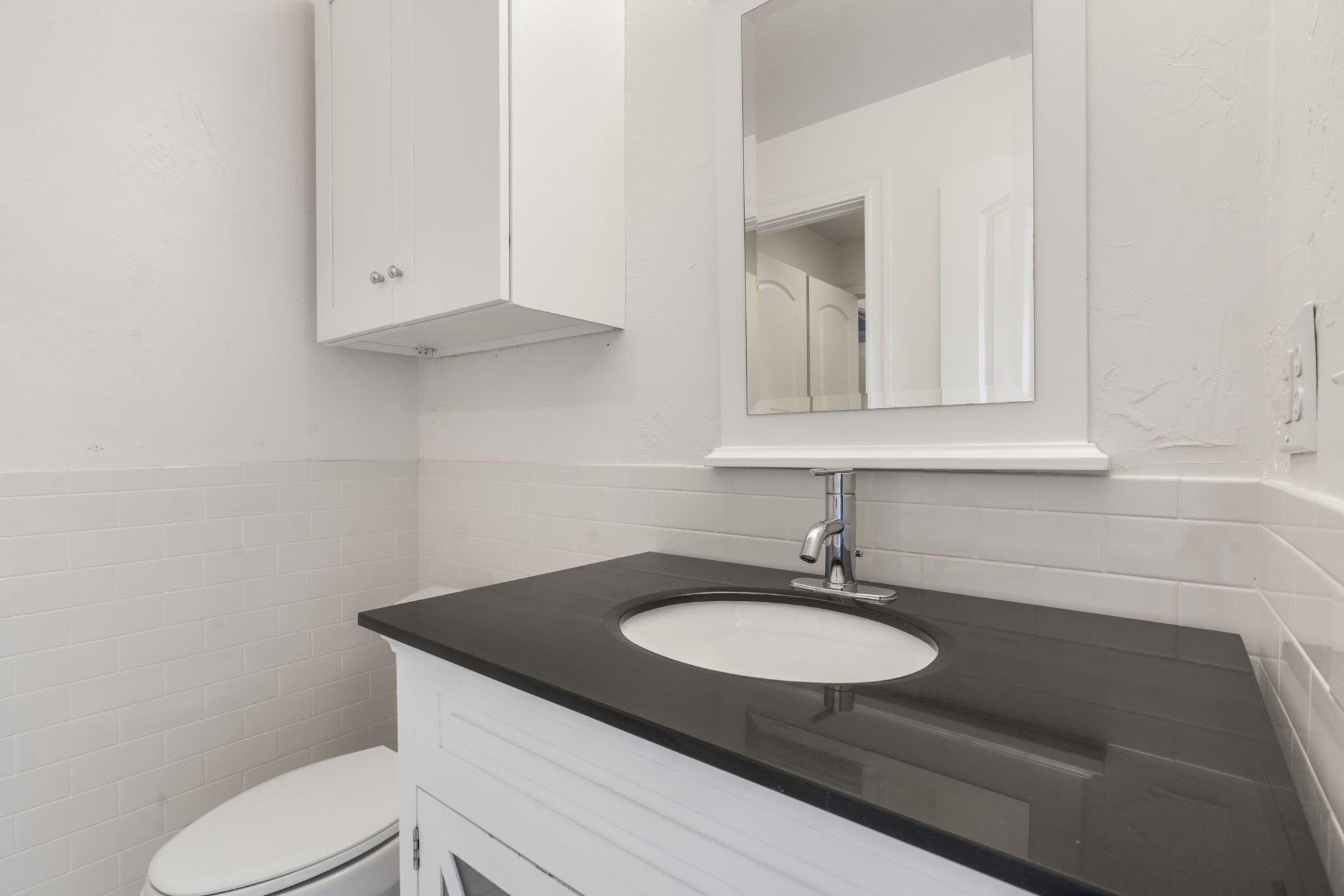 2081 S Emerald Place