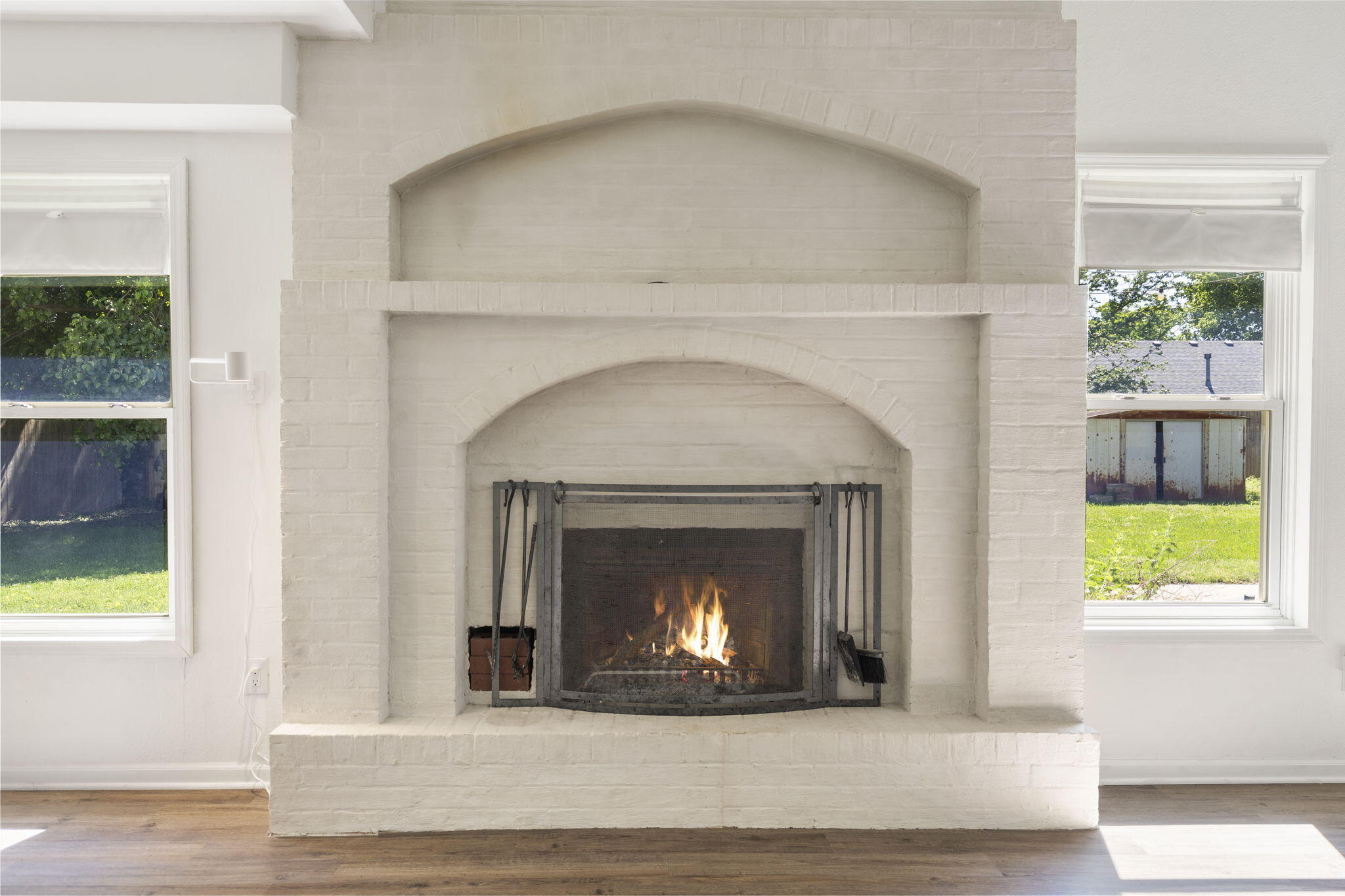 3864 S Hillcrest Avenue