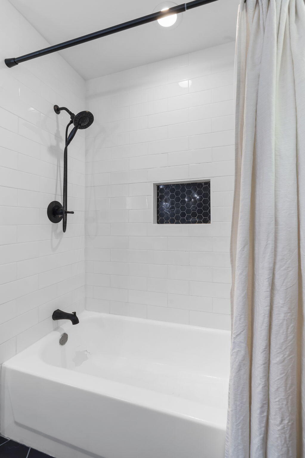 3137 E Gasconade Street