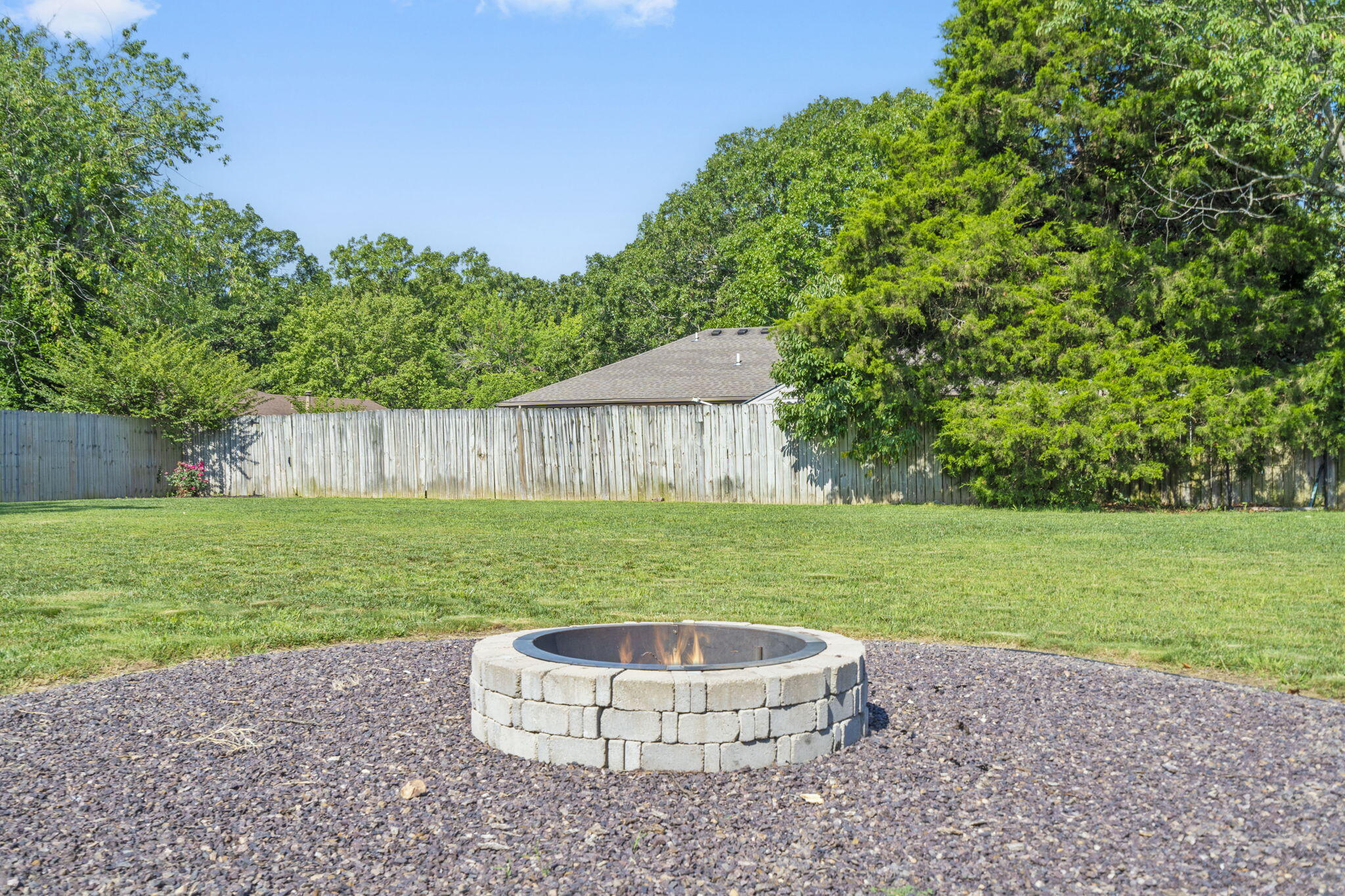 724 N Vermillion Drive