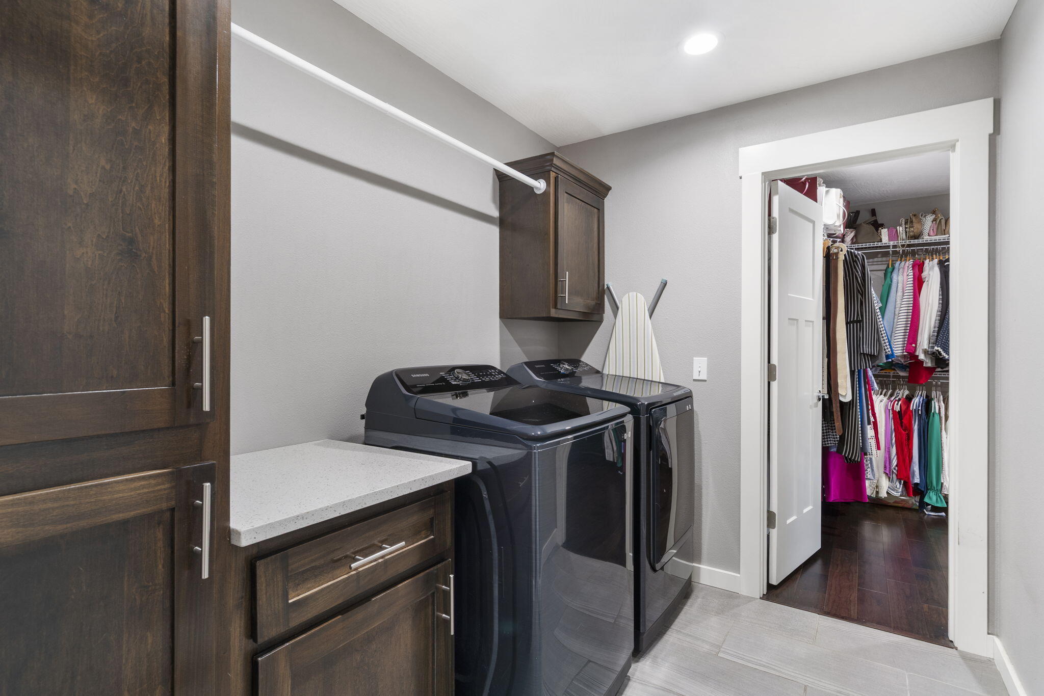 724 N Vermillion Drive