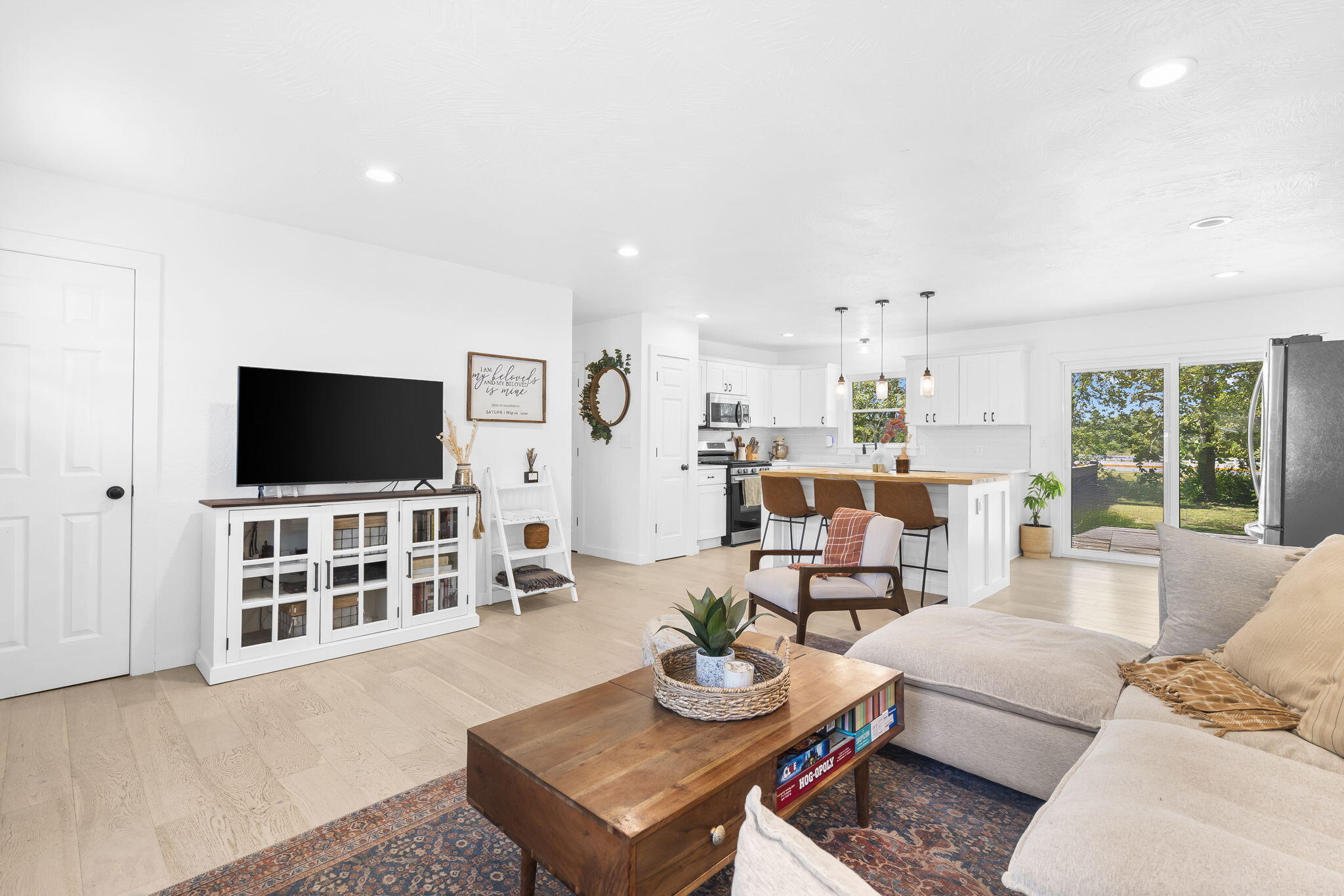 1710 W Edgewood Street