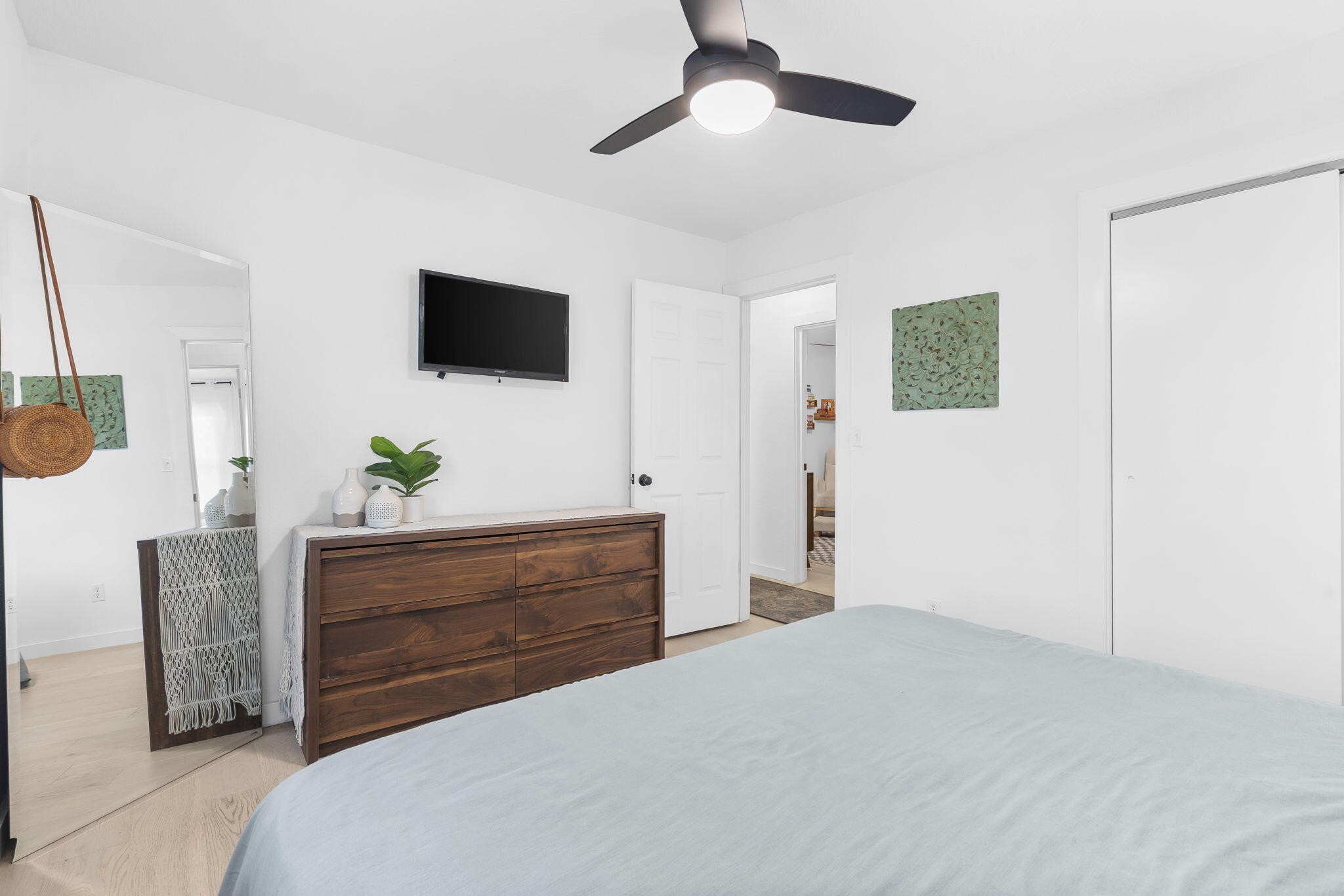 1710 W Edgewood Street