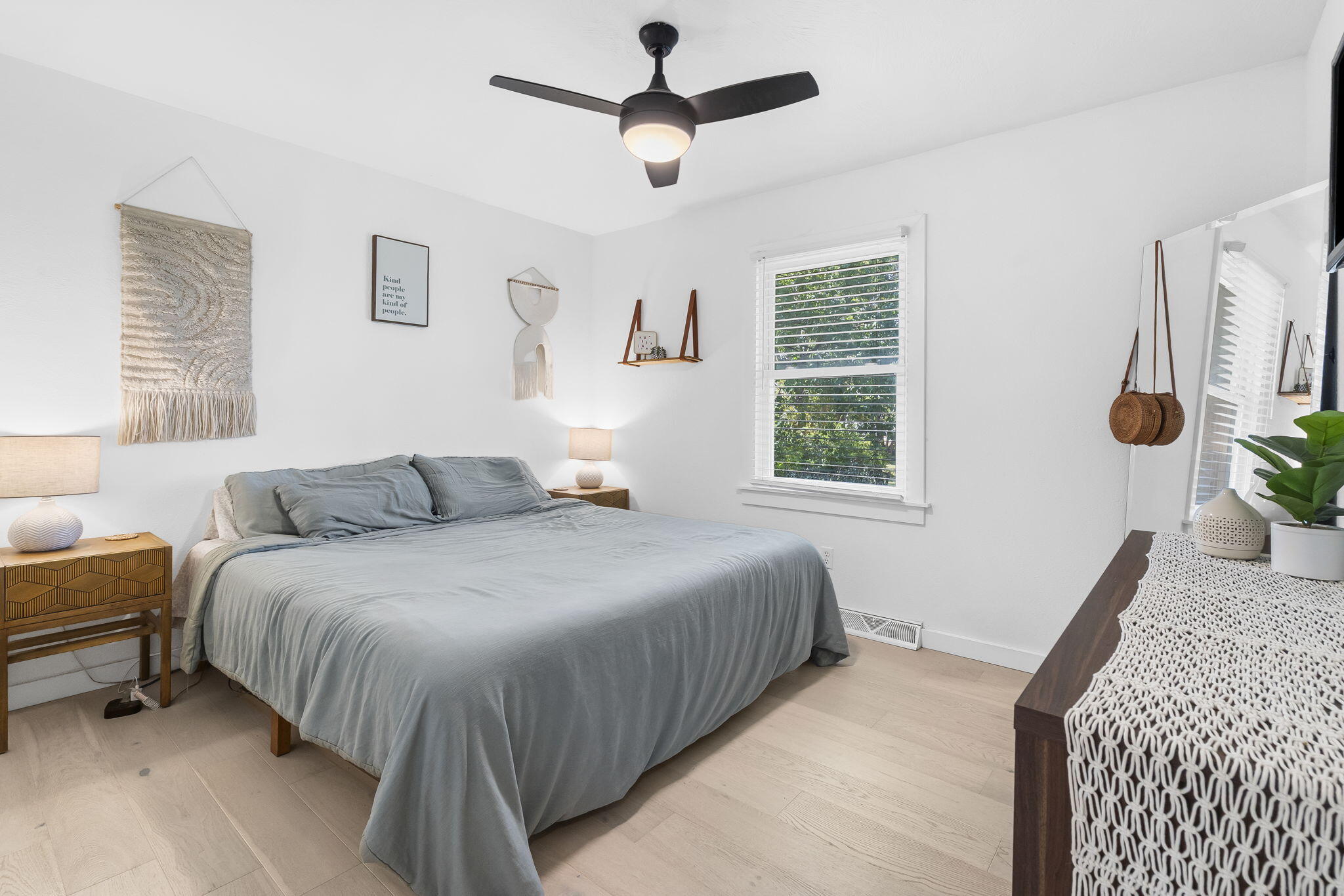 1710 W Edgewood Street