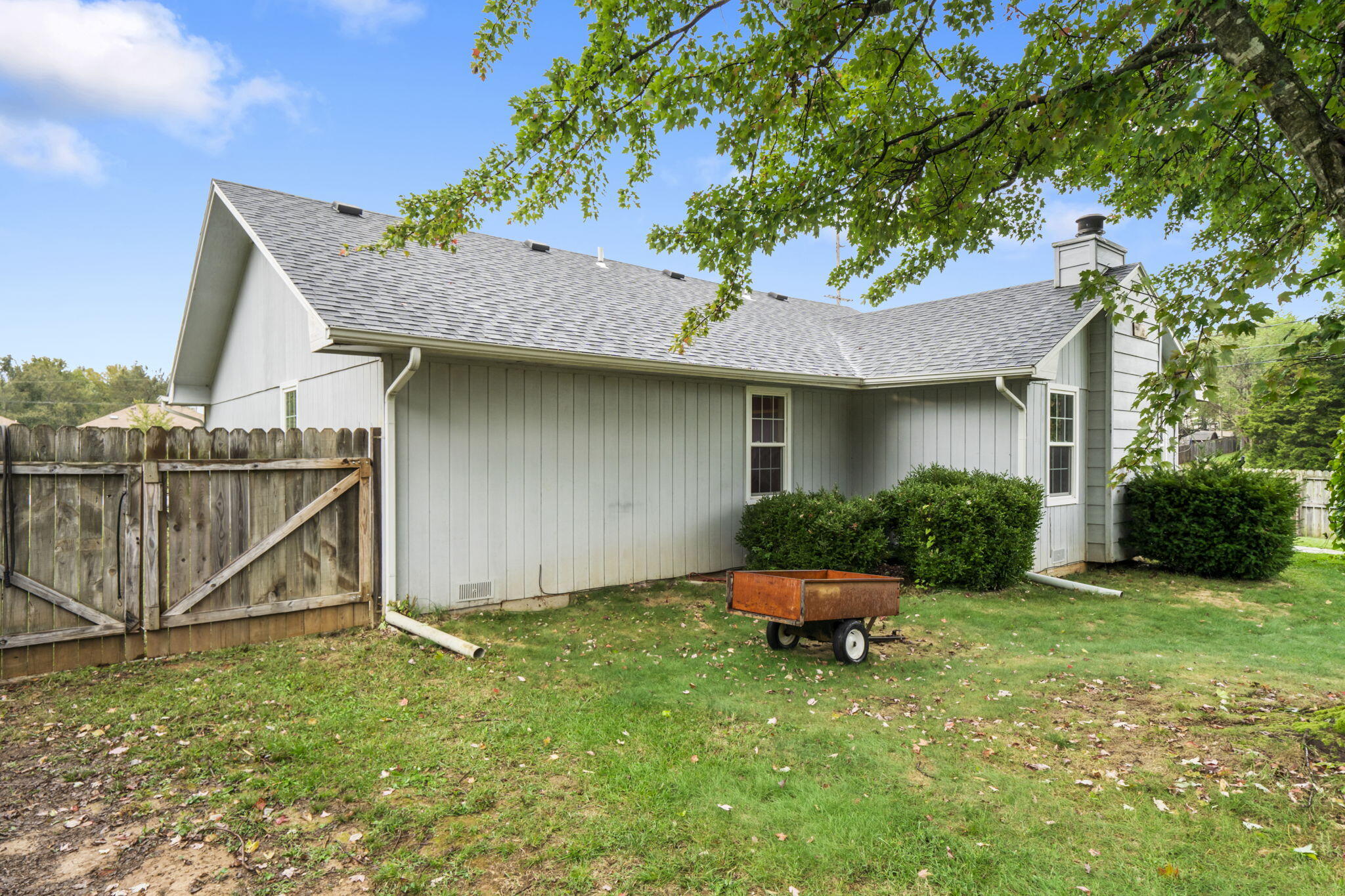 1160 E Highpoint Street