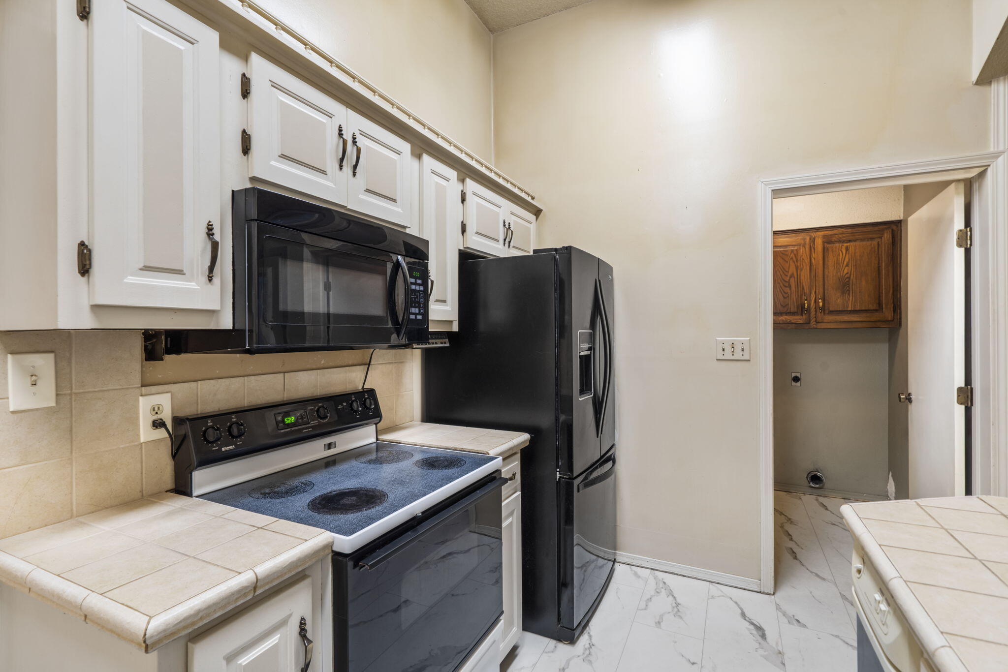 1160 E Highpoint Street