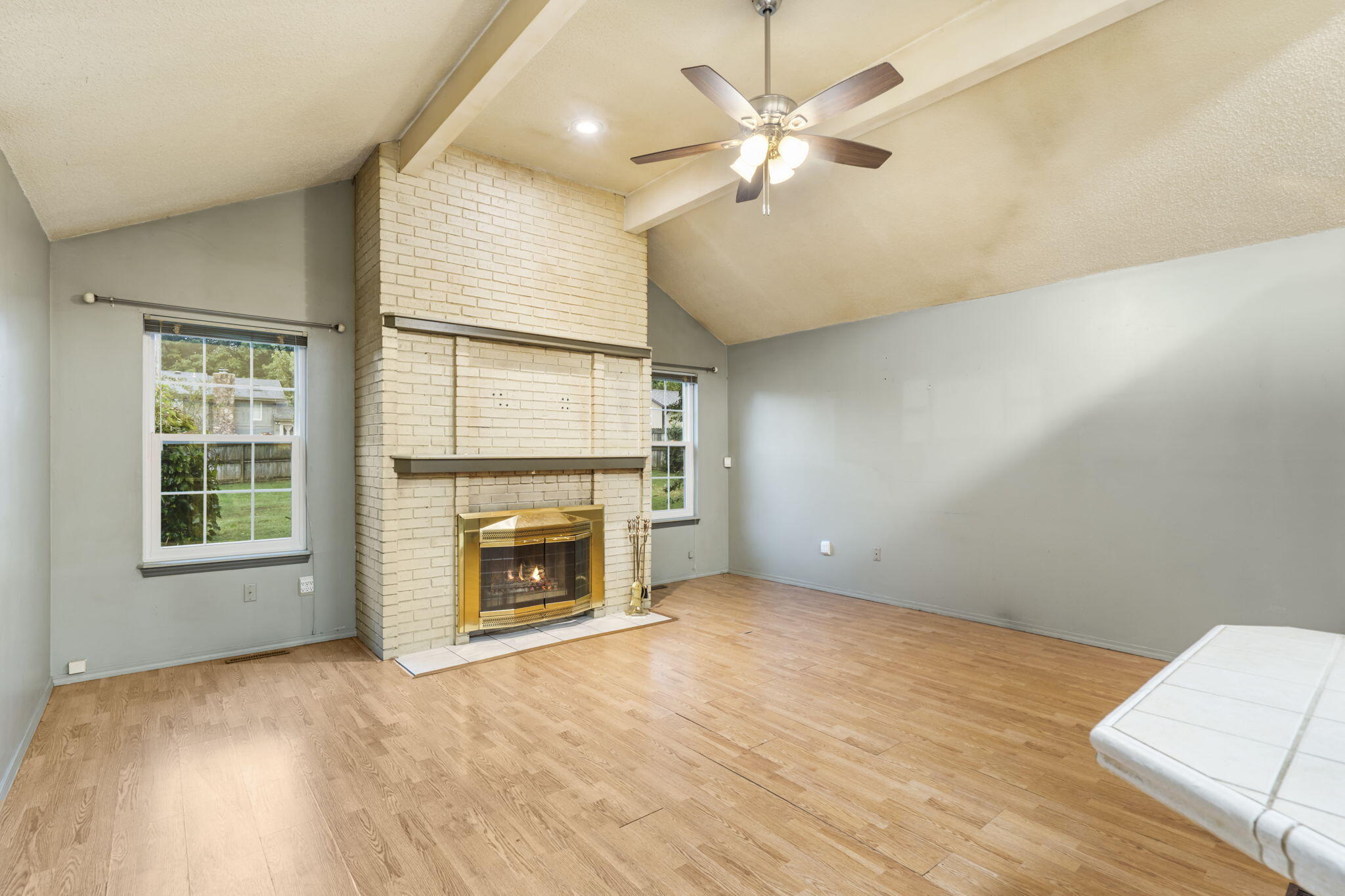 1160 E Highpoint Street