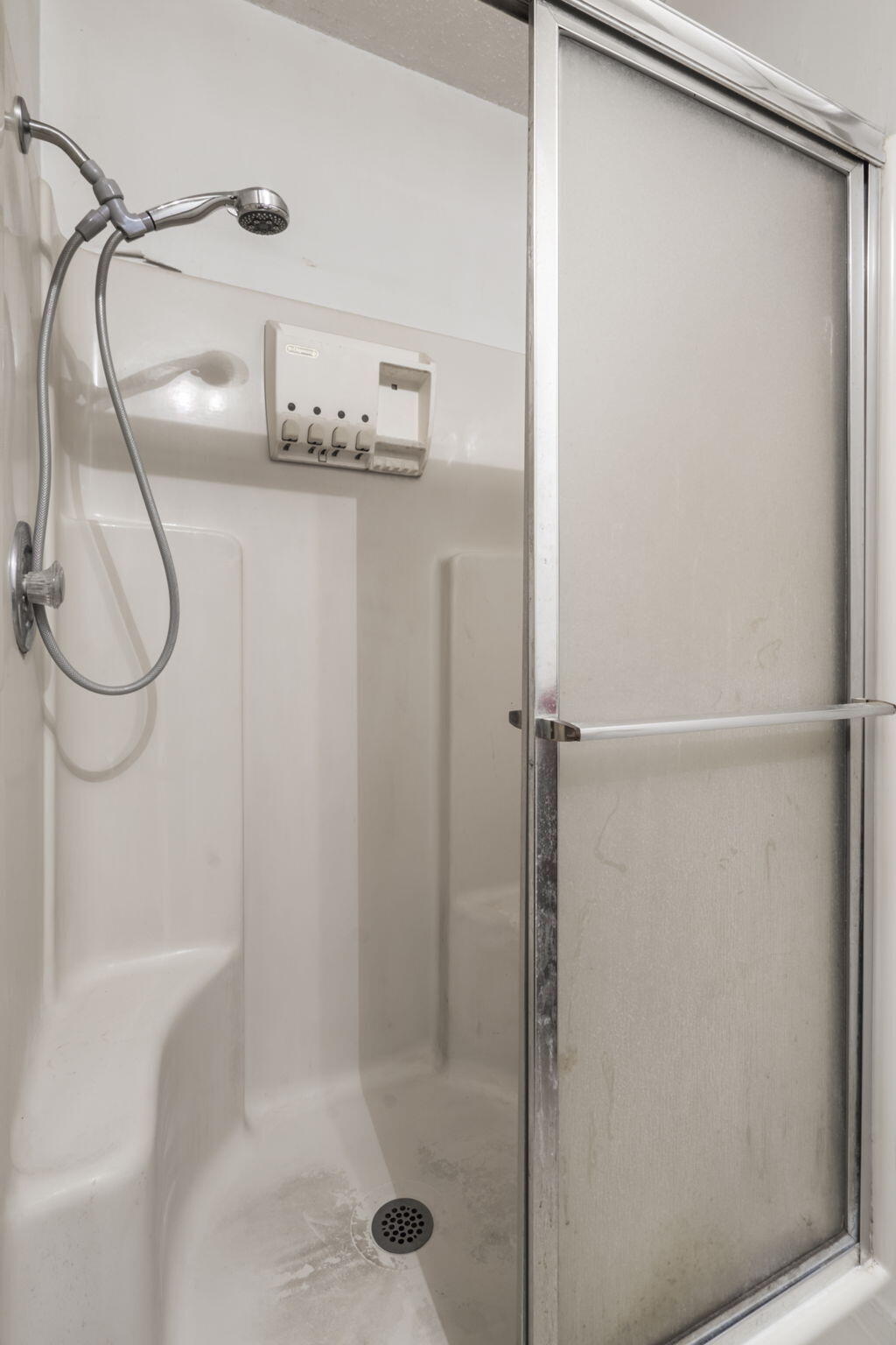 1160 E Highpoint Street